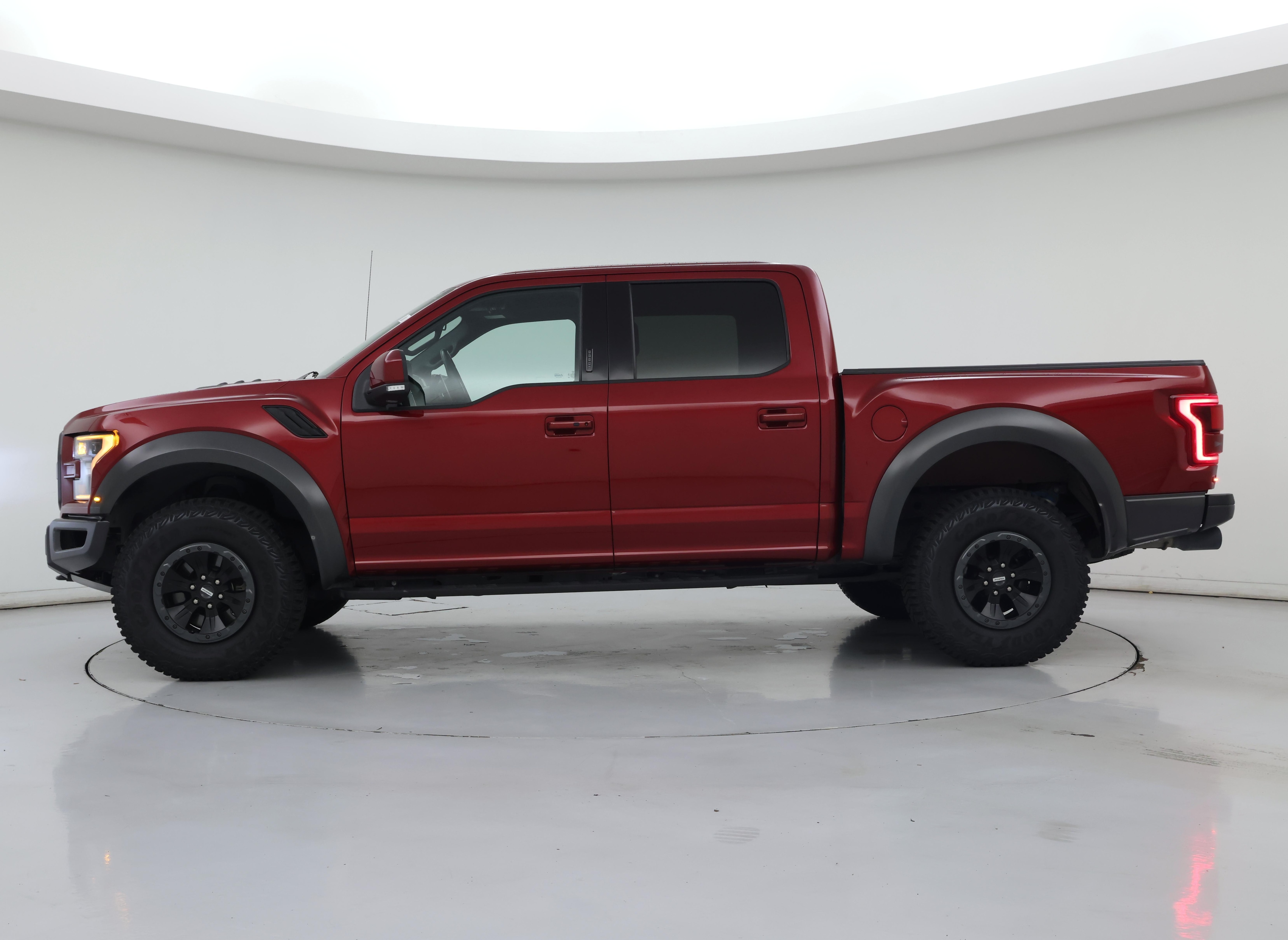 Thumbnail: 2018 Ford F-150 - 3