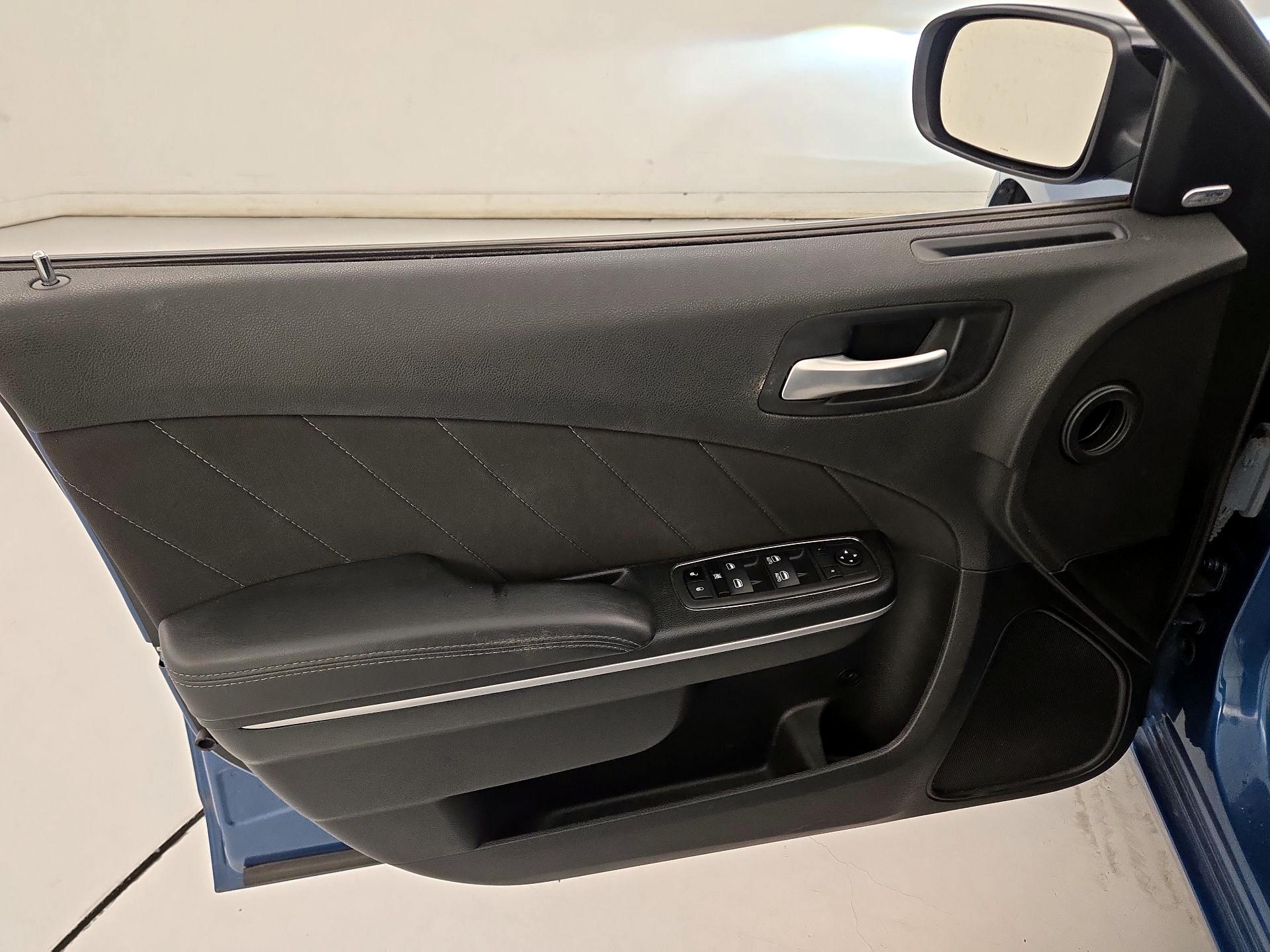 Thumbnail: 2023 Dodge Charger - 12