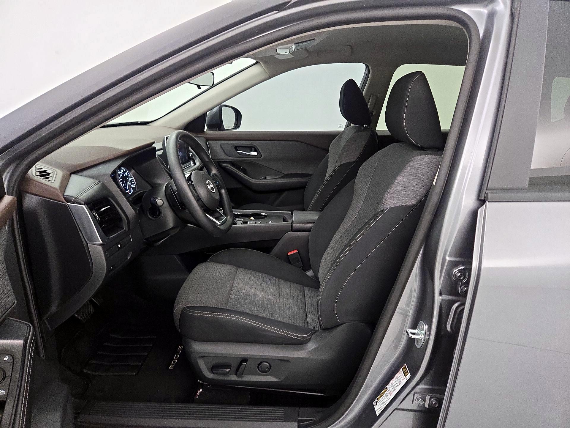 Thumbnail: 2023 Nissan Rogue - 19