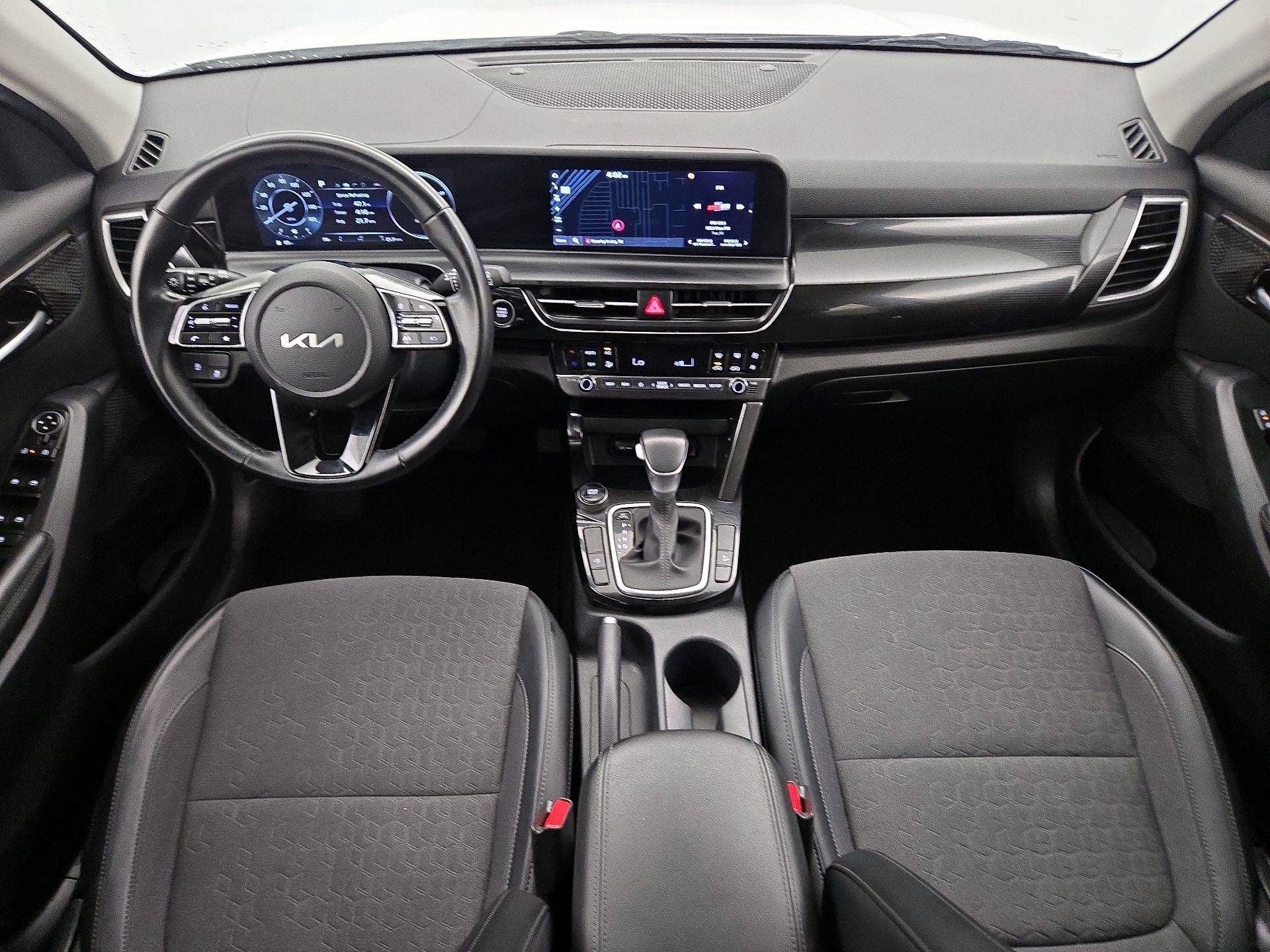 Thumbnail: 2024 Kia Seltos - 9