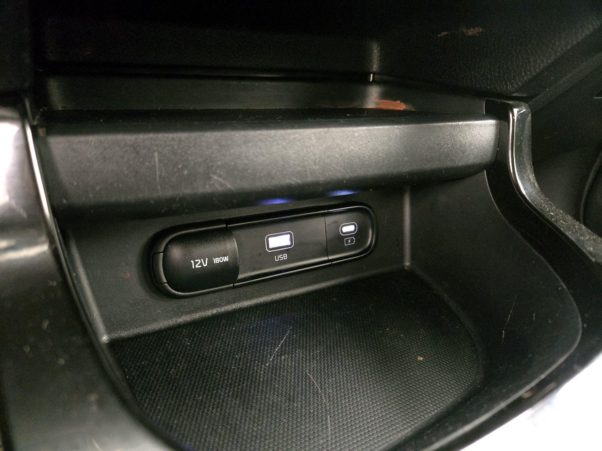 Thumbnail: 2024 Kia Seltos - 19