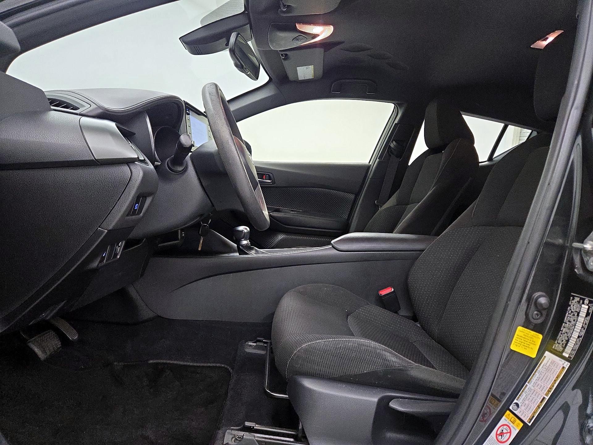 Thumbnail: 2019 Toyota C-HR - 11