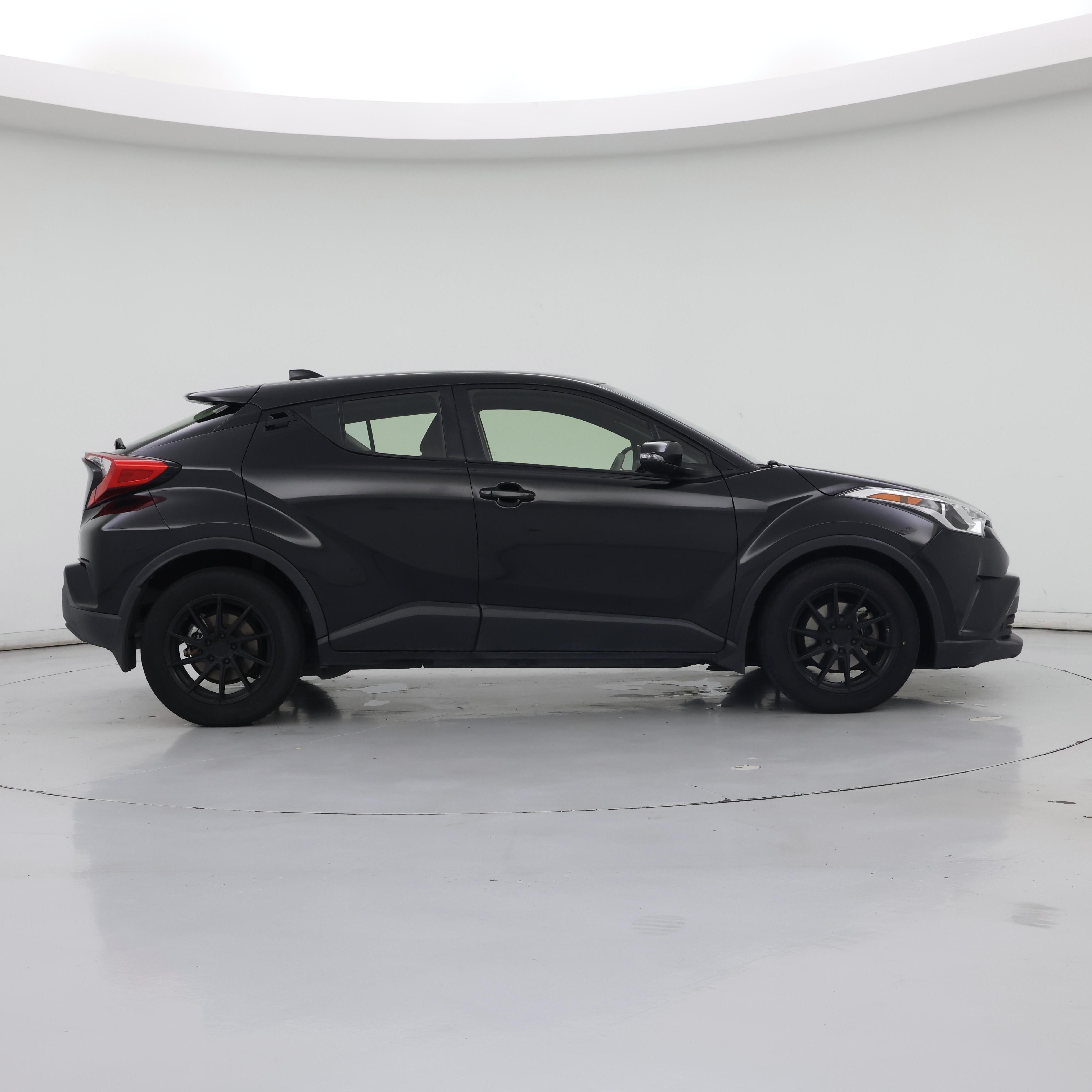 Thumbnail: 2019 Toyota C-HR - 7