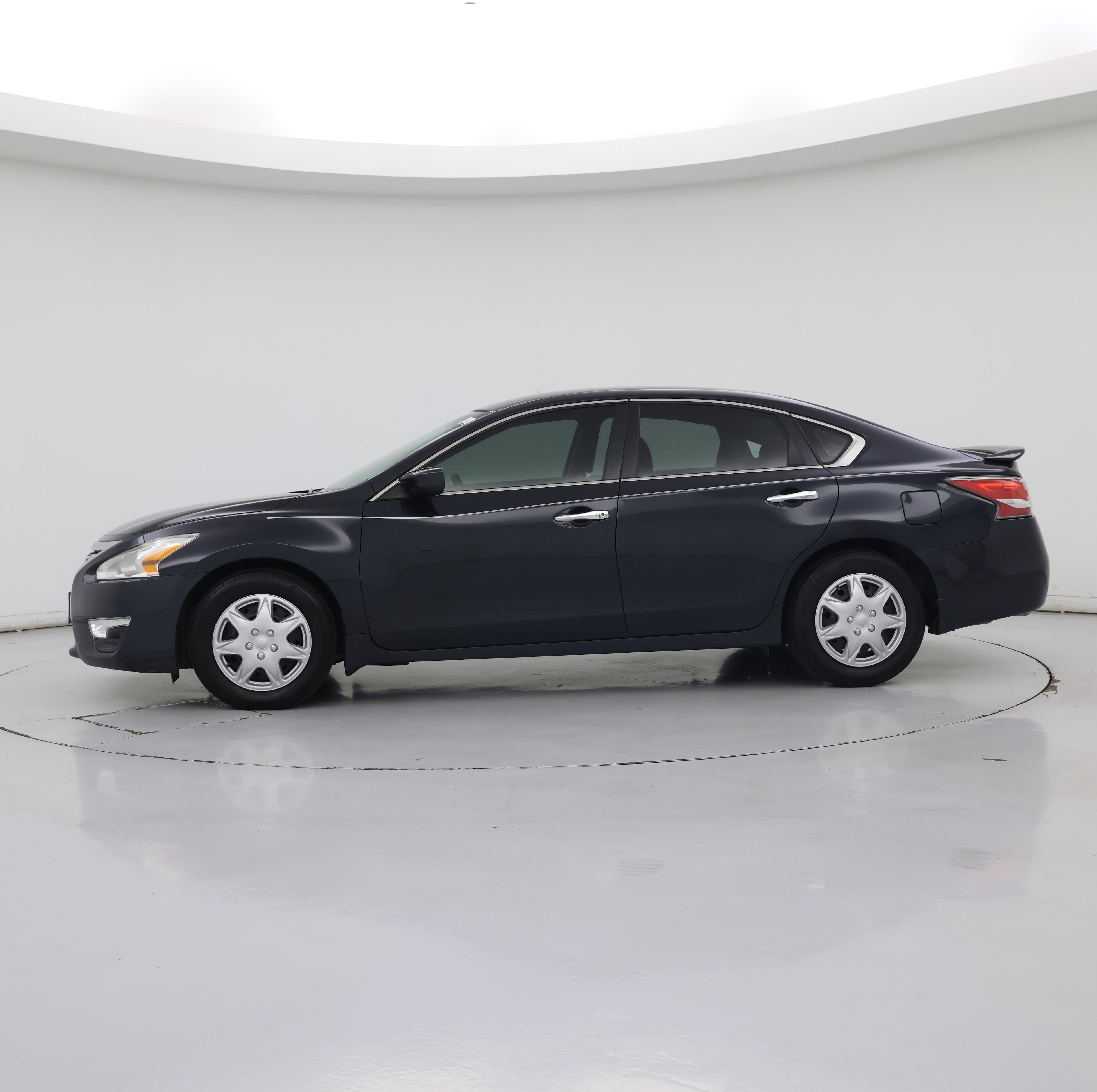 Thumbnail: 2015 Nissan Altima - 3