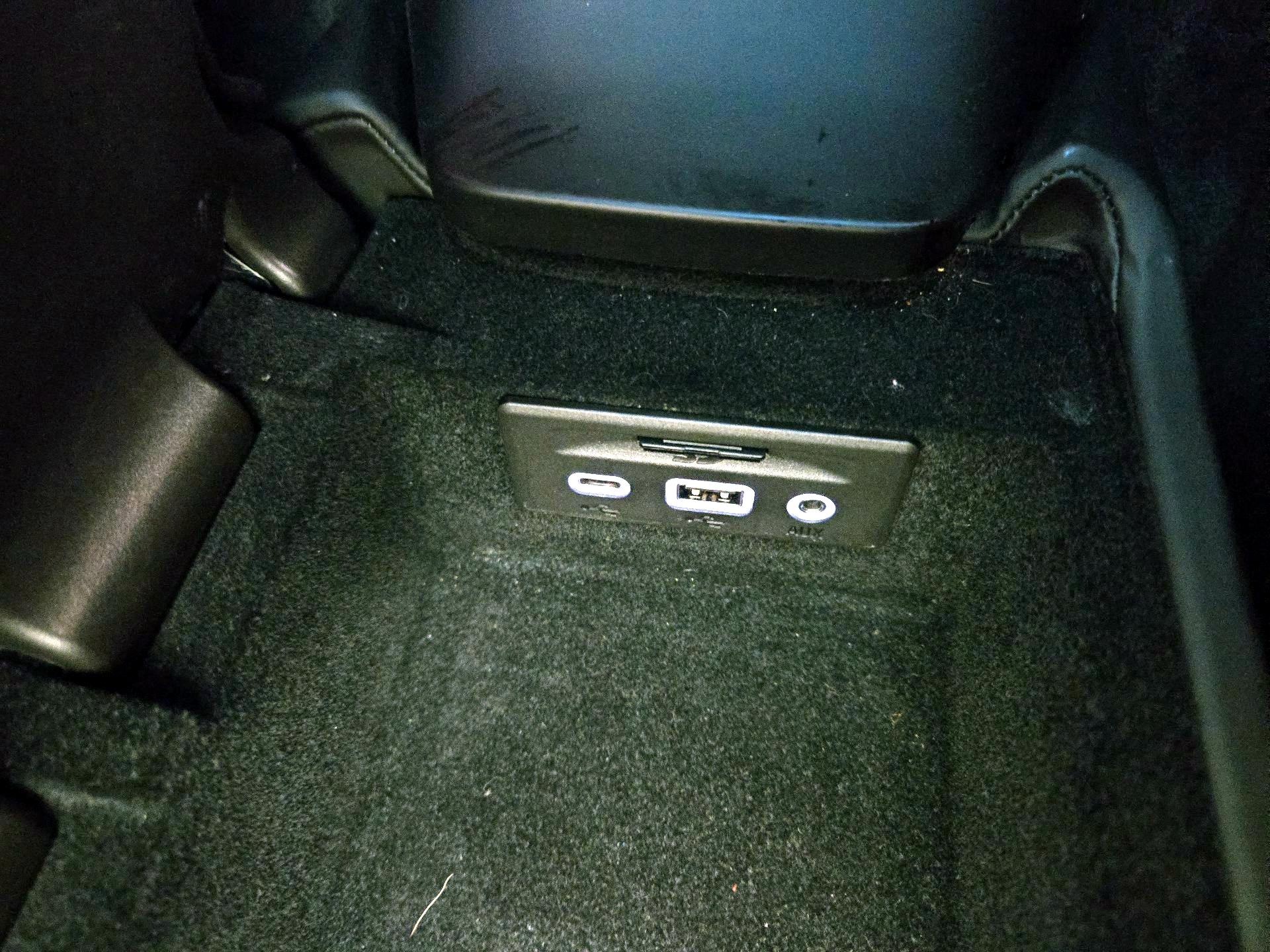 Thumbnail: 2023 Chevrolet Corvette - 19