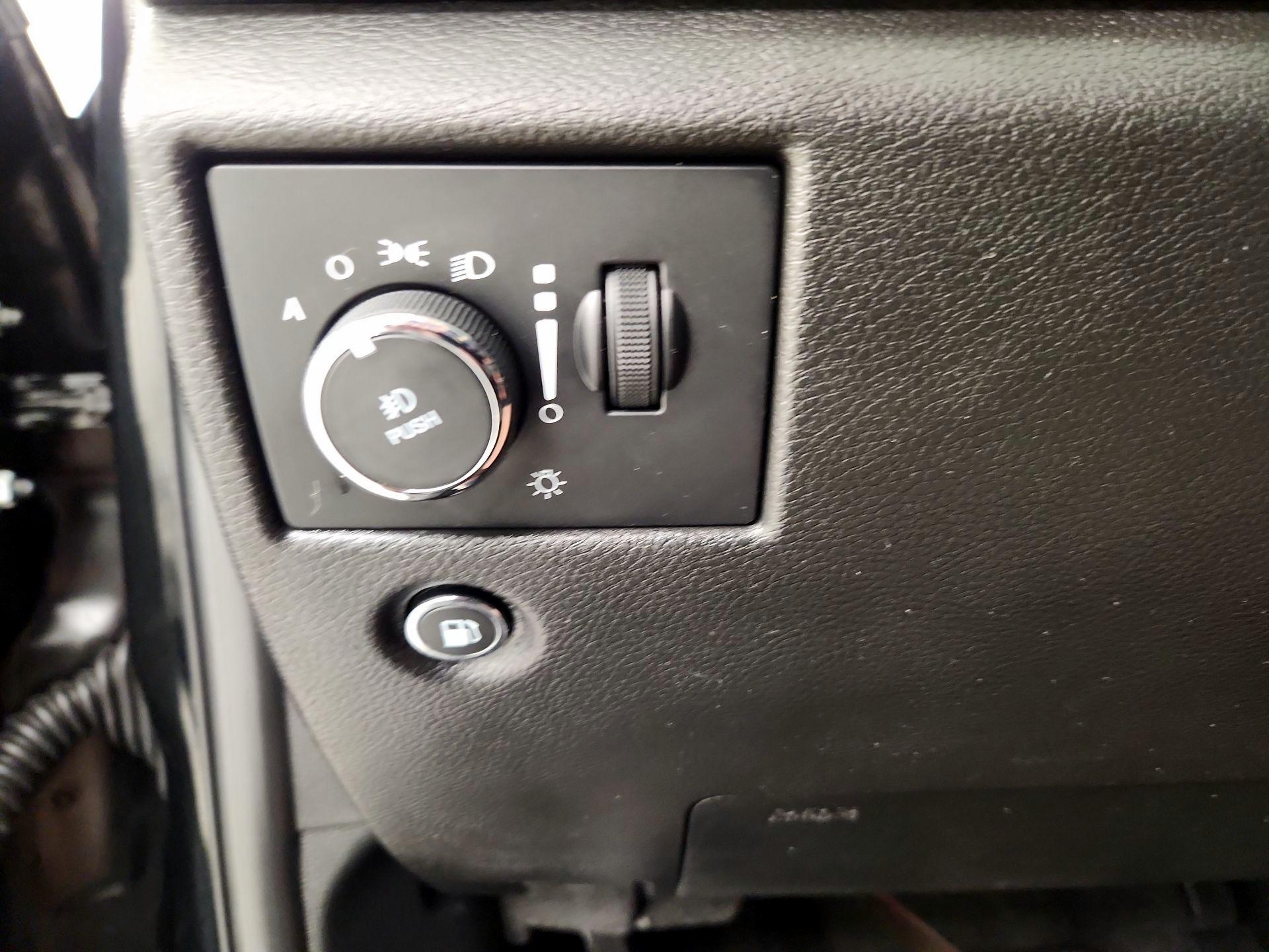 Thumbnail: 2022 Jeep Grand Cherokee - 13