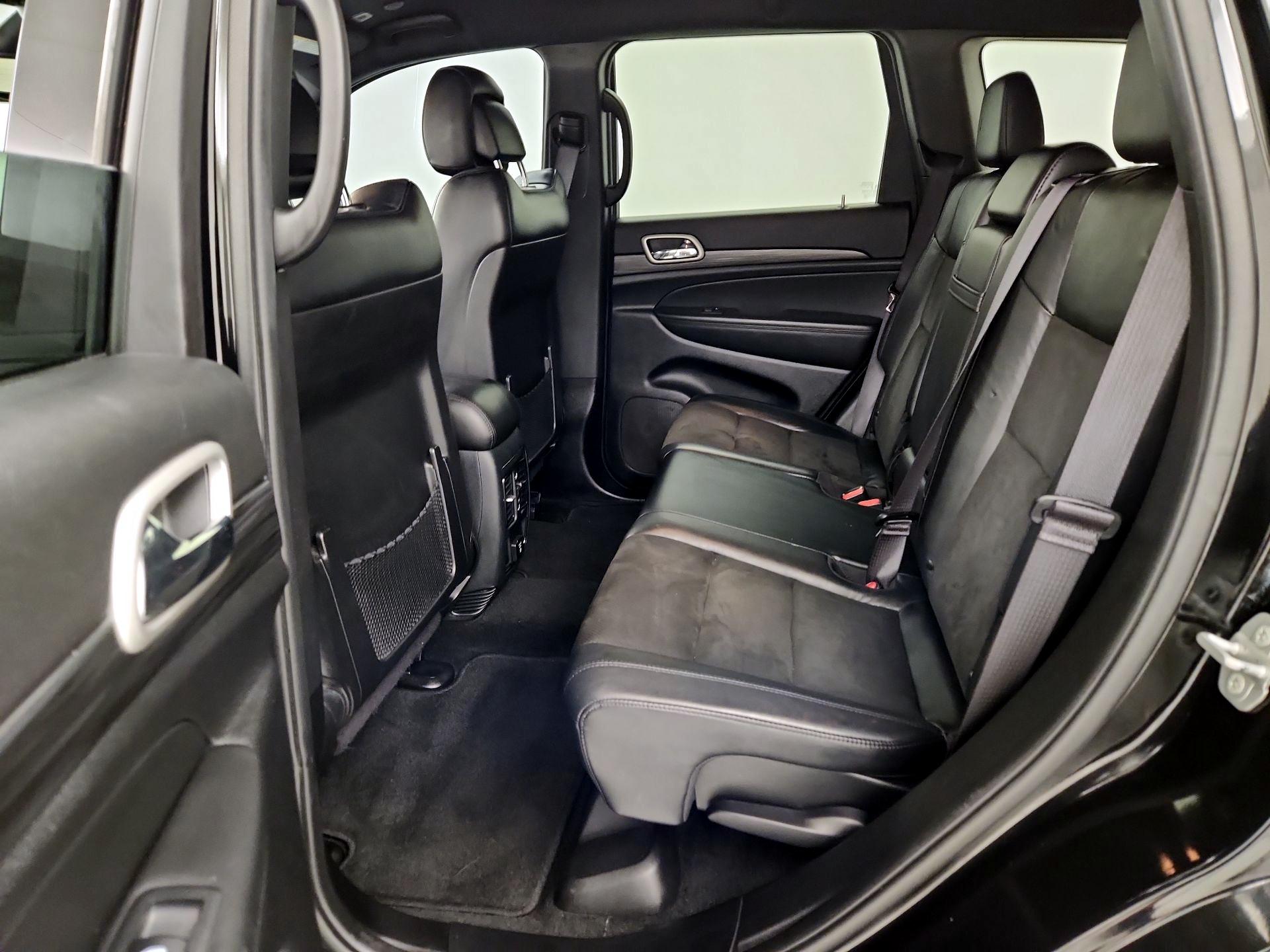 Thumbnail: 2022 Jeep Grand Cherokee - 20