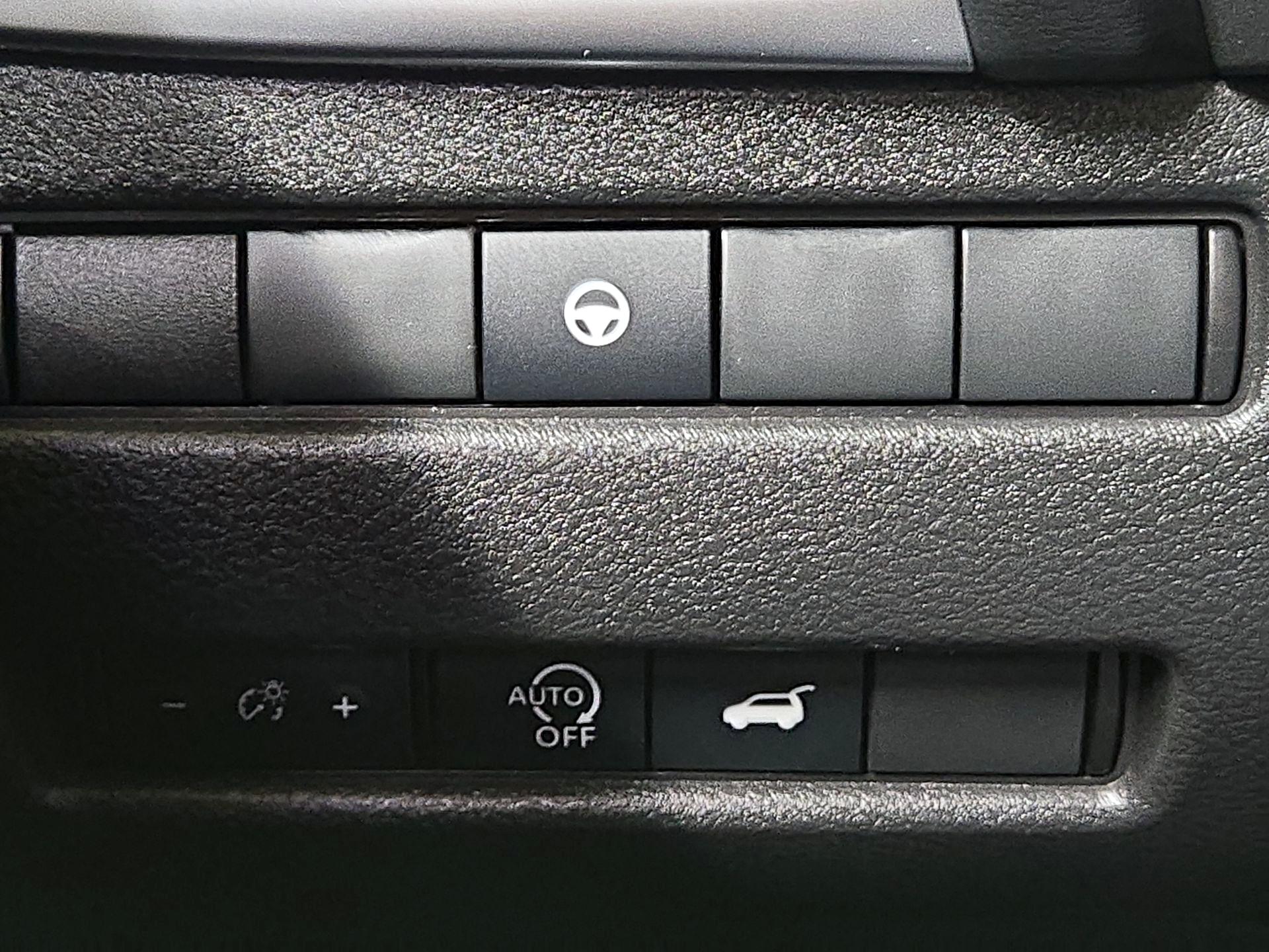 Thumbnail: 2023 Nissan Rogue - 13