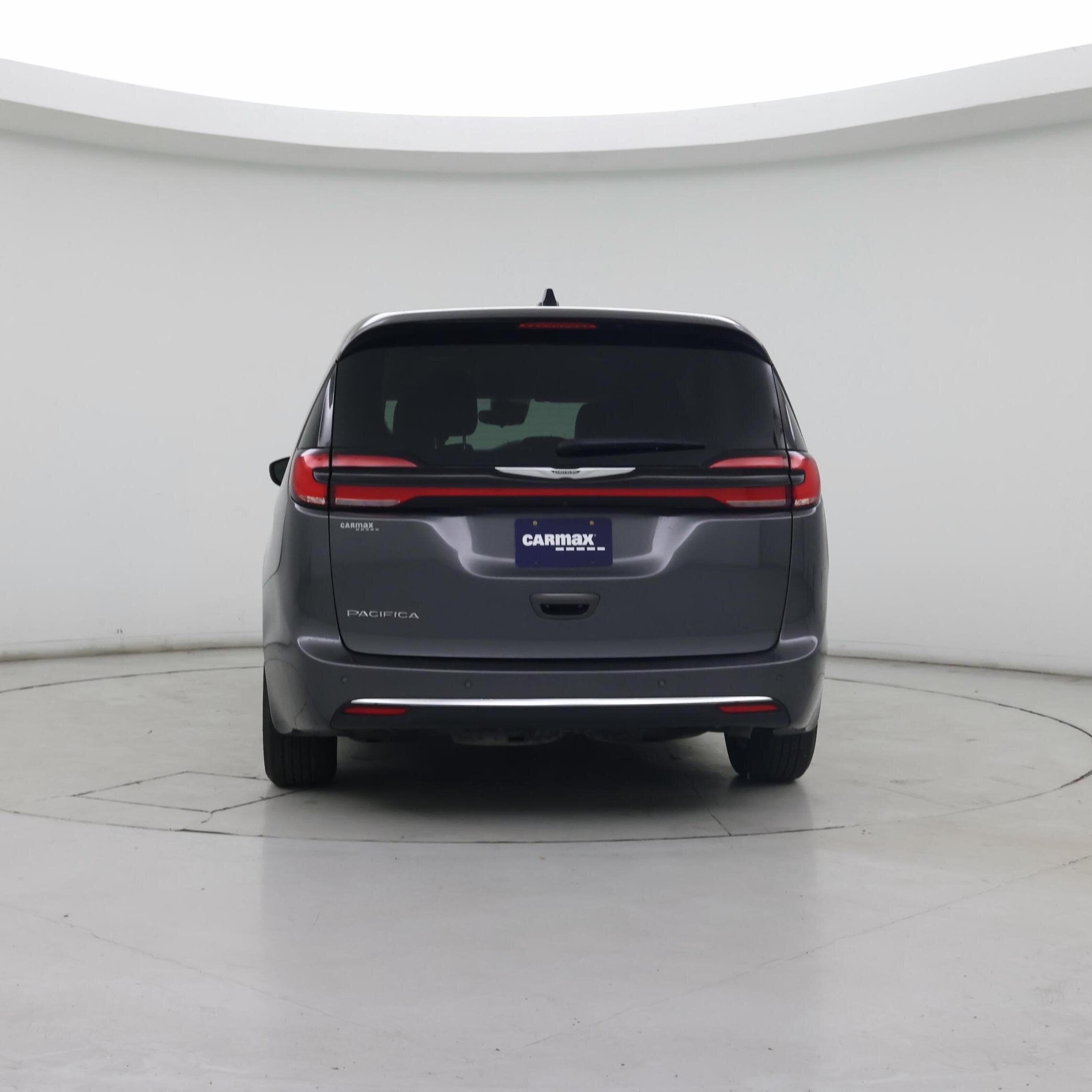 Thumbnail: 2023 Chrysler Pacifica - 6