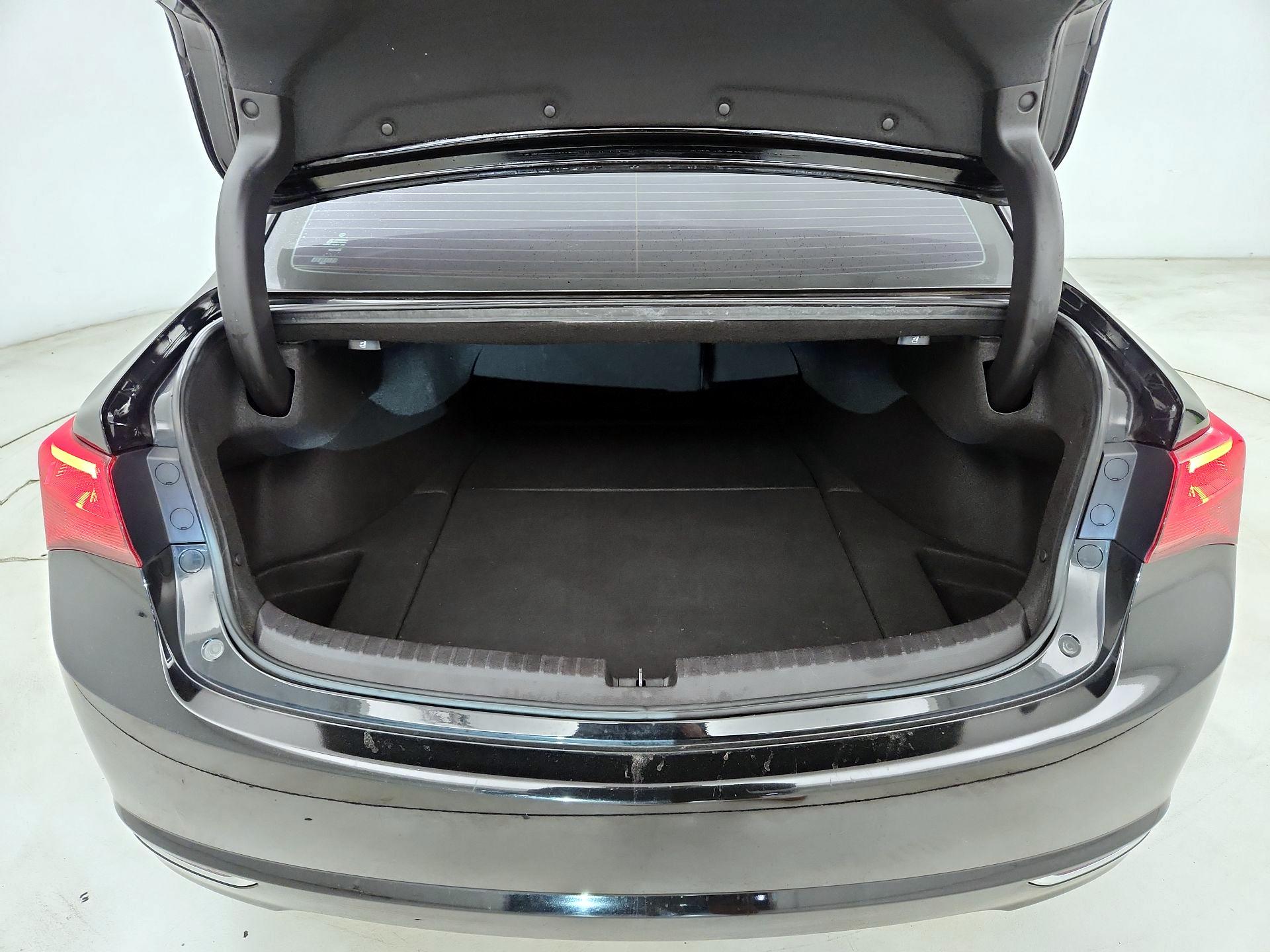 Thumbnail: 2020 Acura TLX - 16