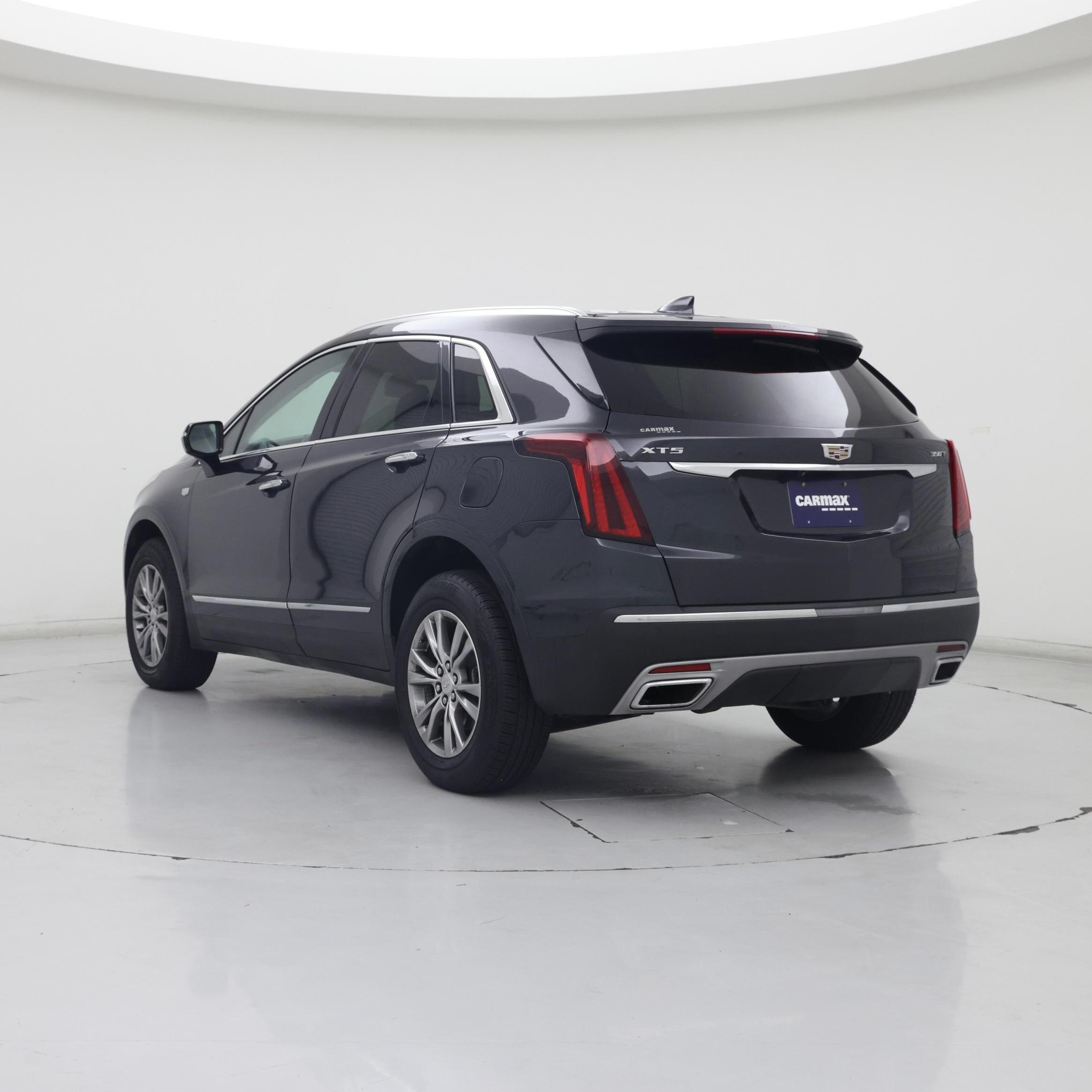 Thumbnail: 2023 Cadillac XT5 - 2