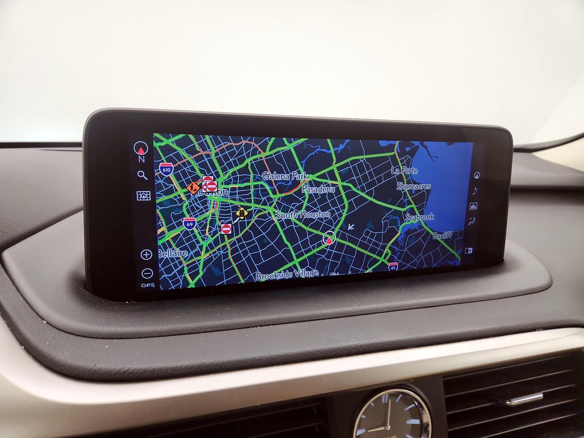 Thumbnail: 2021 Lexus RX - 14