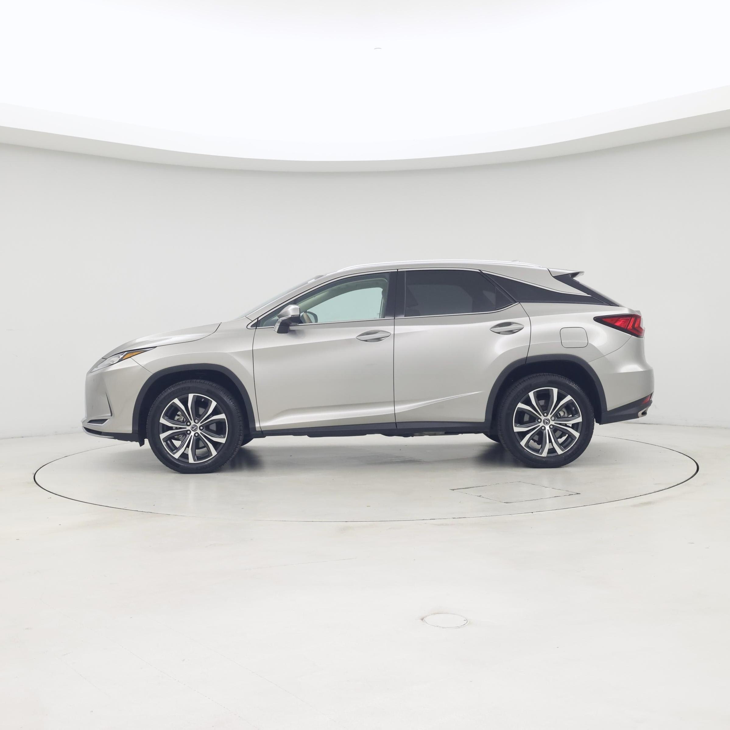 Thumbnail: 2021 Lexus RX - 3