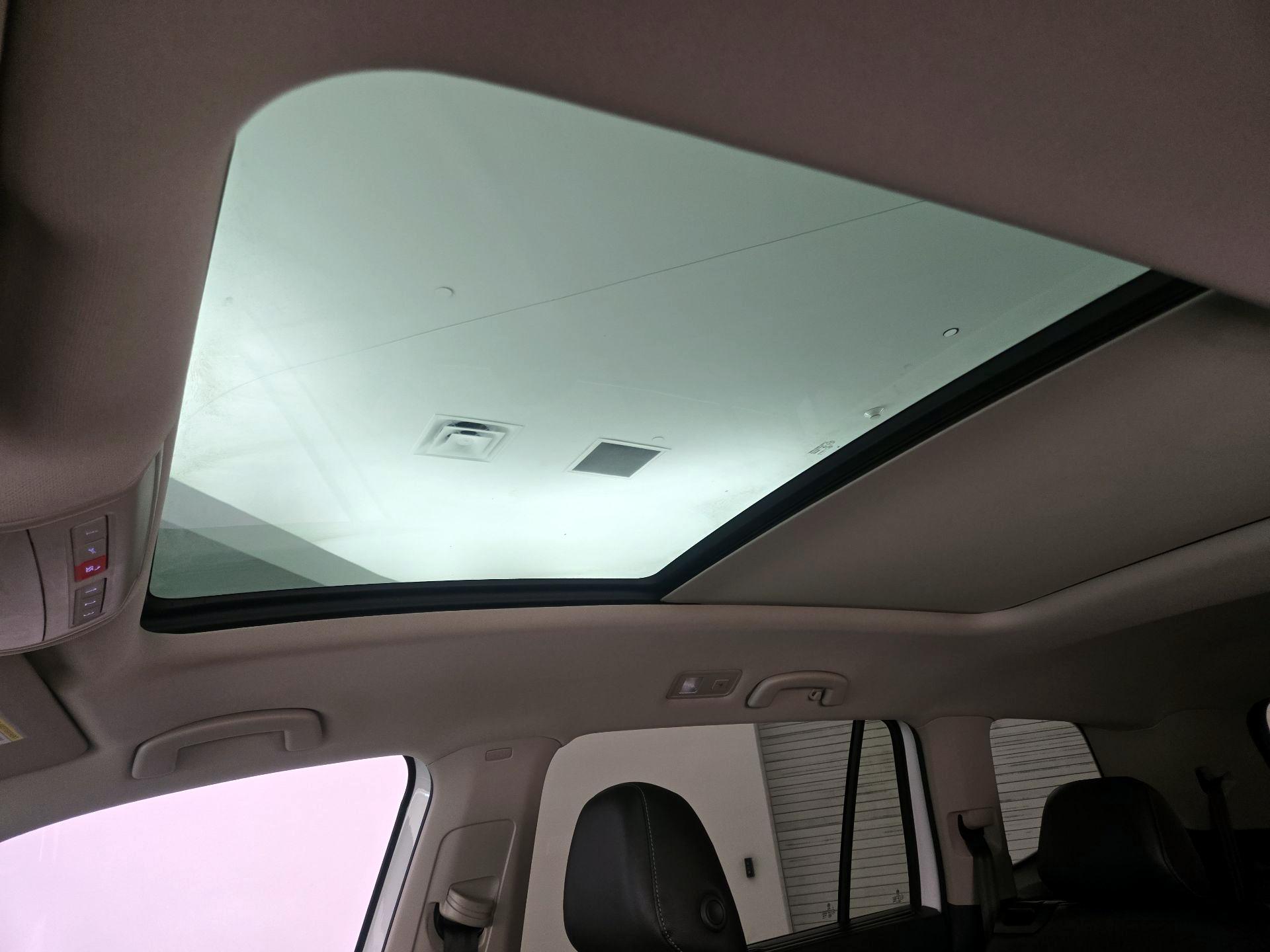 Thumbnail: 2019 Volkswagen Atlas - 20