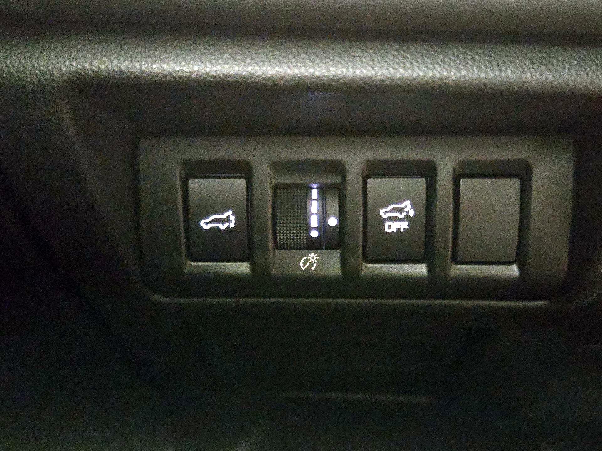 Thumbnail: 2023 Subaru Outback - 13