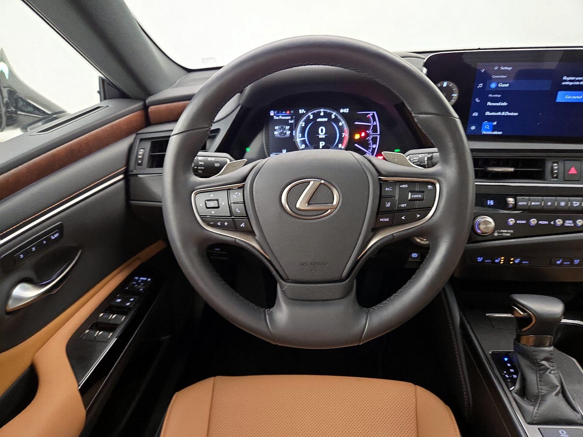 Thumbnail: 2024 Lexus ES - 10