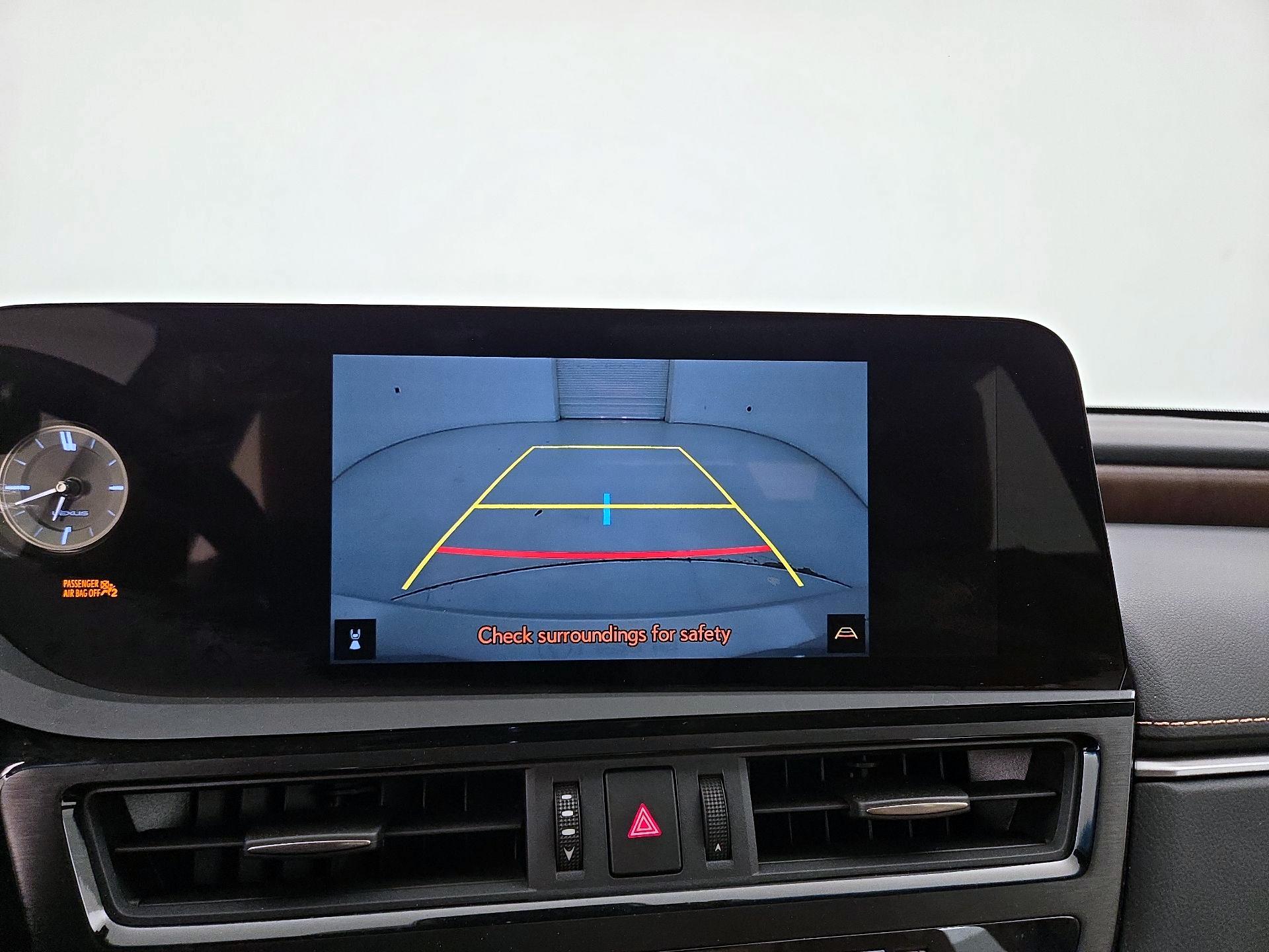 Thumbnail: 2024 Lexus ES - 14