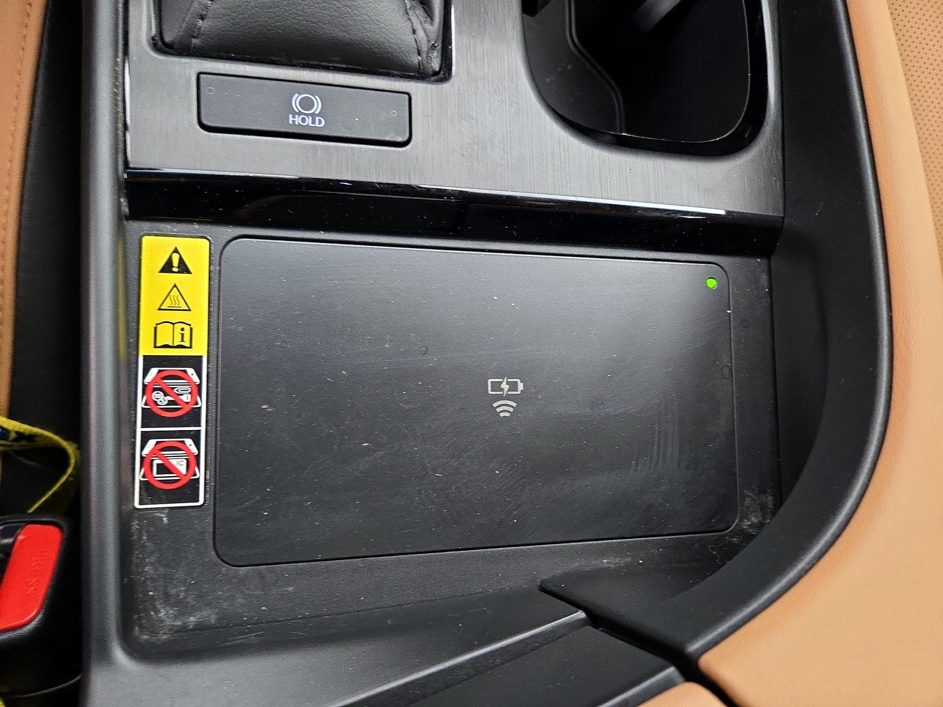 Thumbnail: 2024 Lexus ES - 18