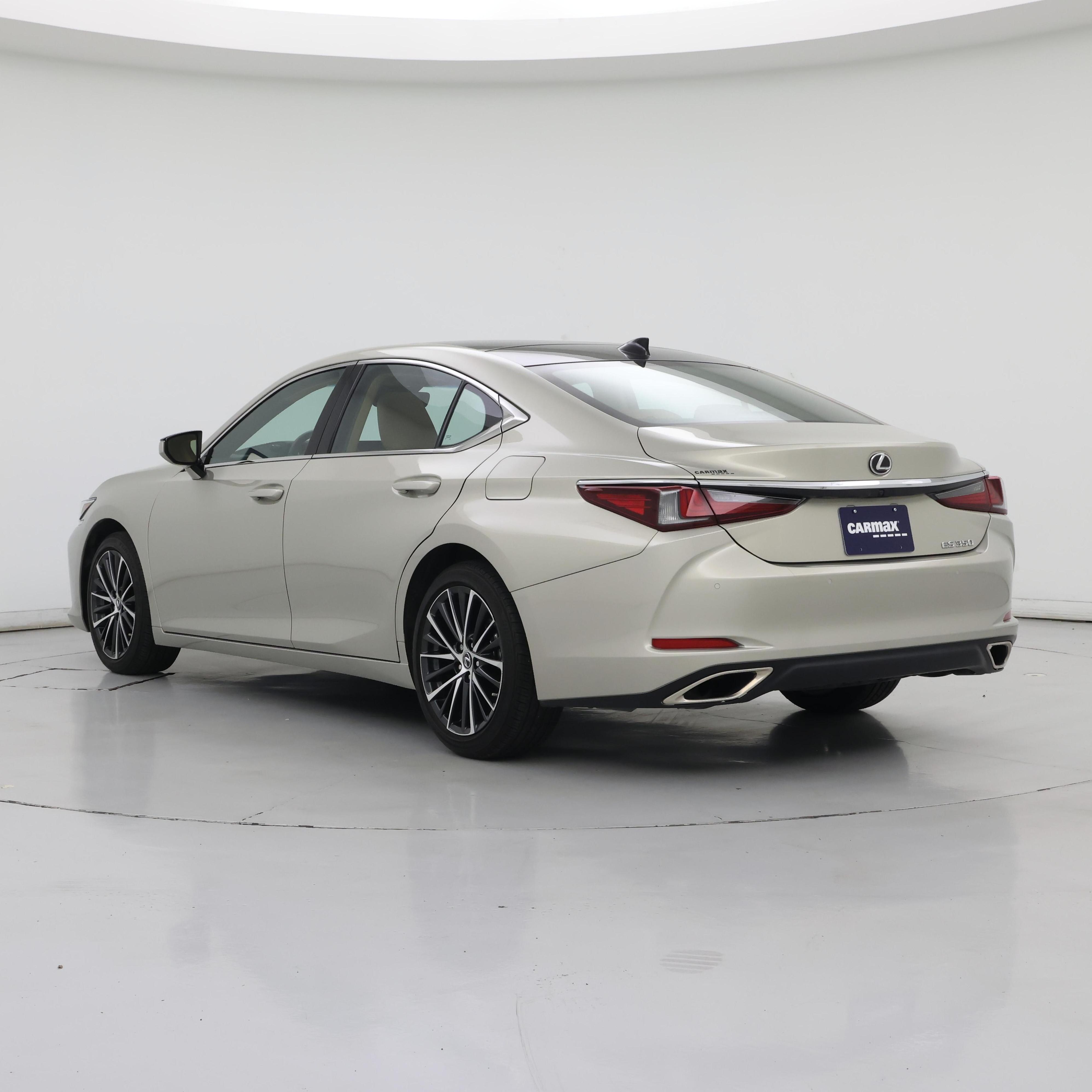 Thumbnail: 2024 Lexus ES - 2