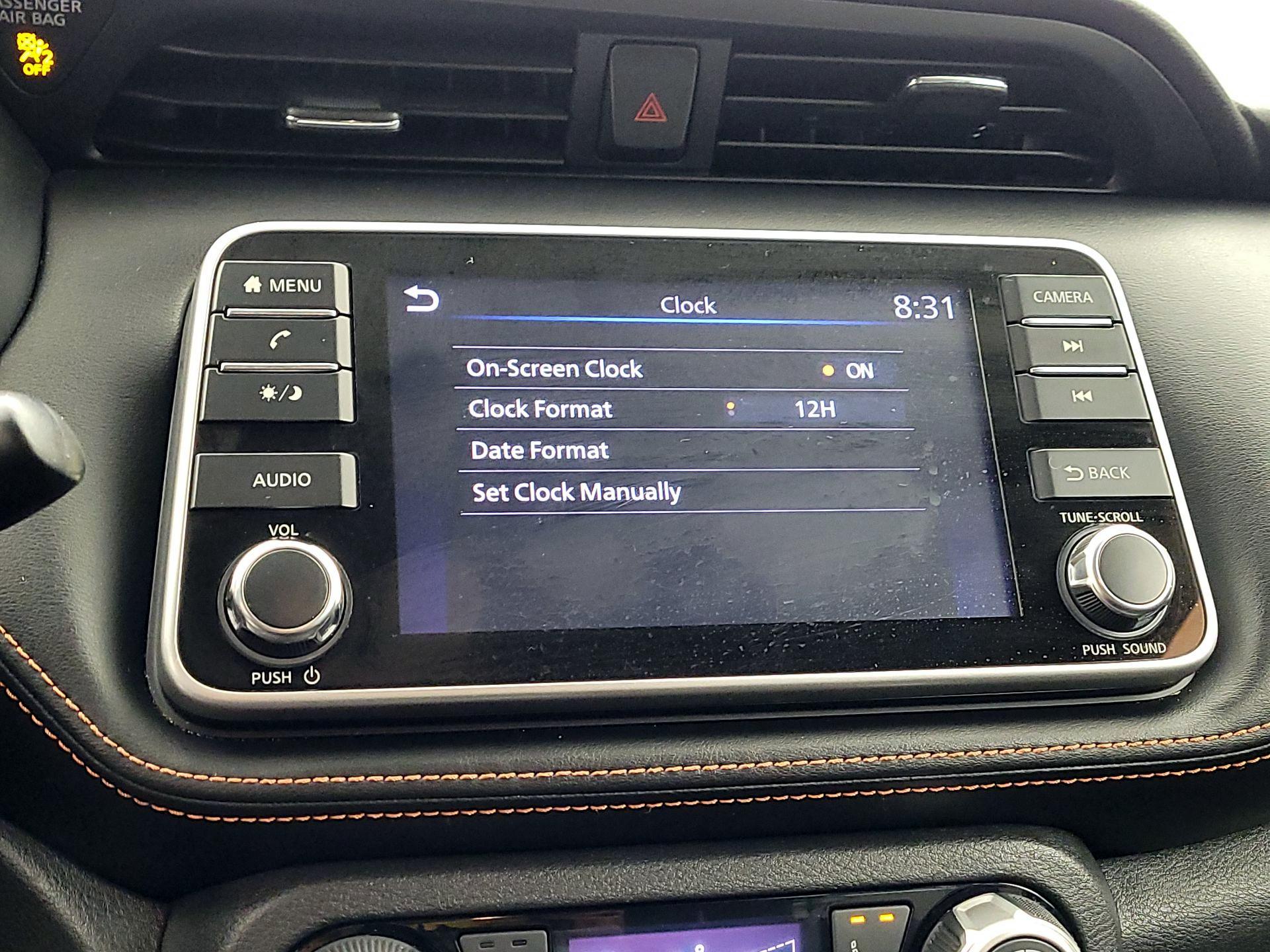 Thumbnail: 2020 Nissan Kicks - 15