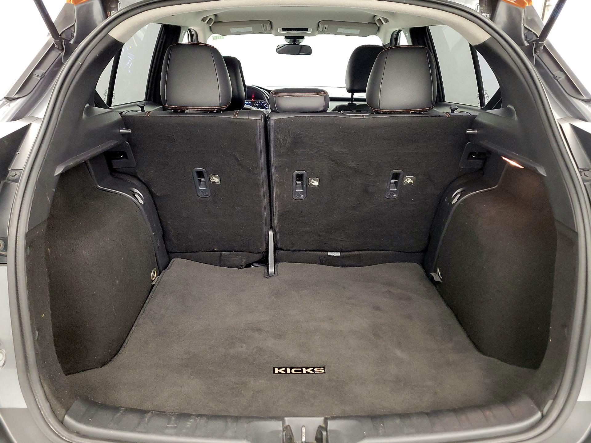 Thumbnail: 2020 Nissan Kicks - 20