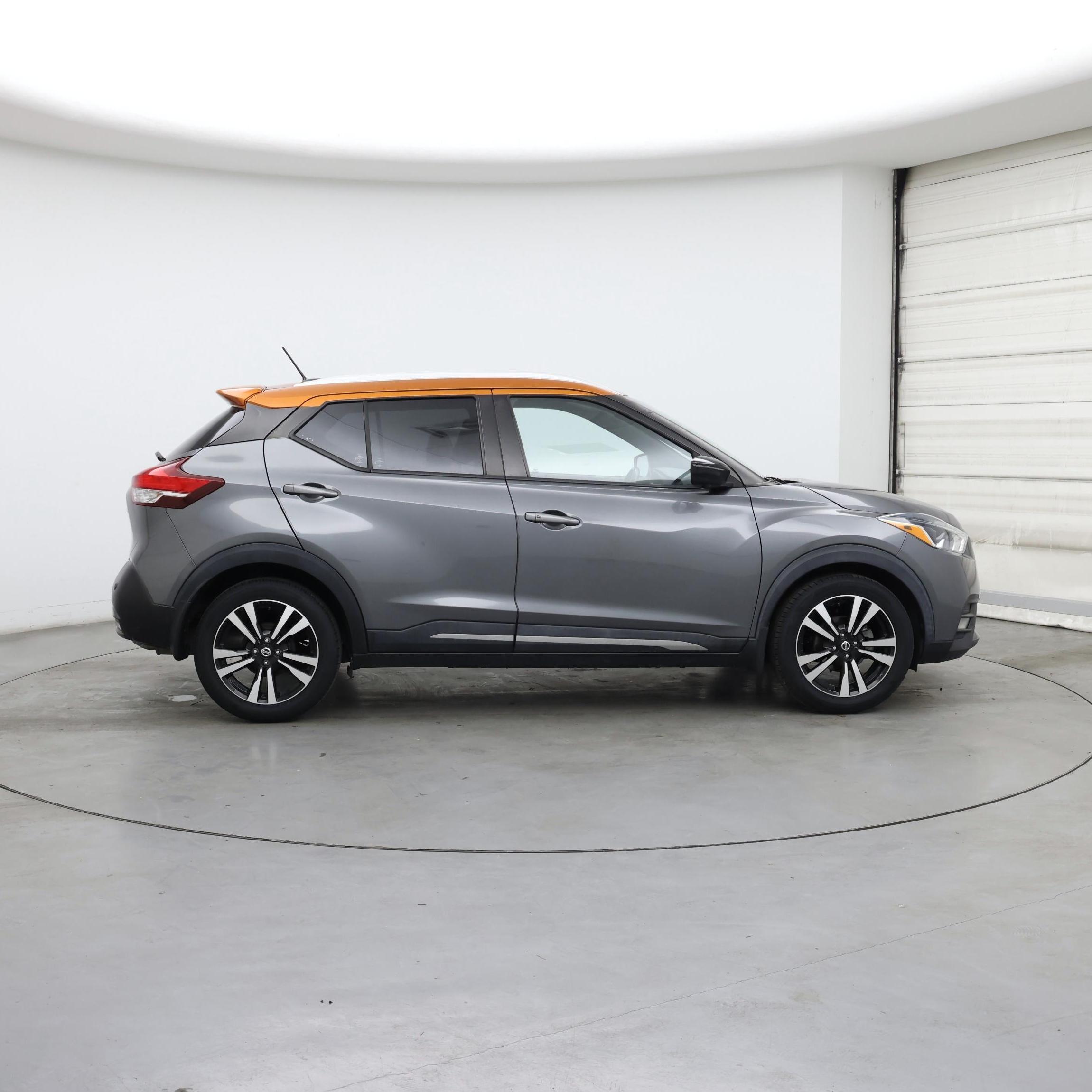Thumbnail: 2020 Nissan Kicks - 7