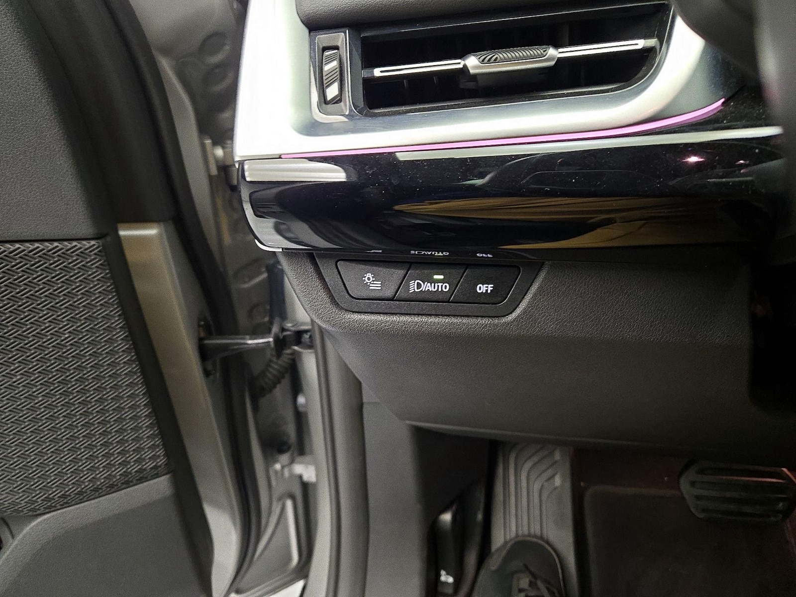 2024 BMW X1 28i - Photo 14