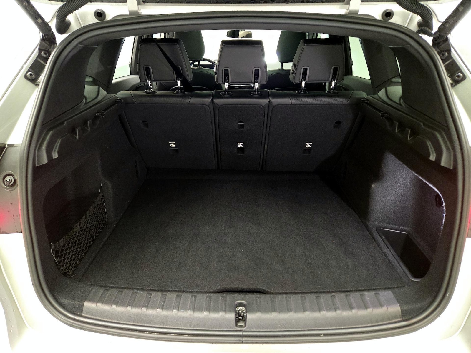 2024 BMW X1 28i - Photo 21
