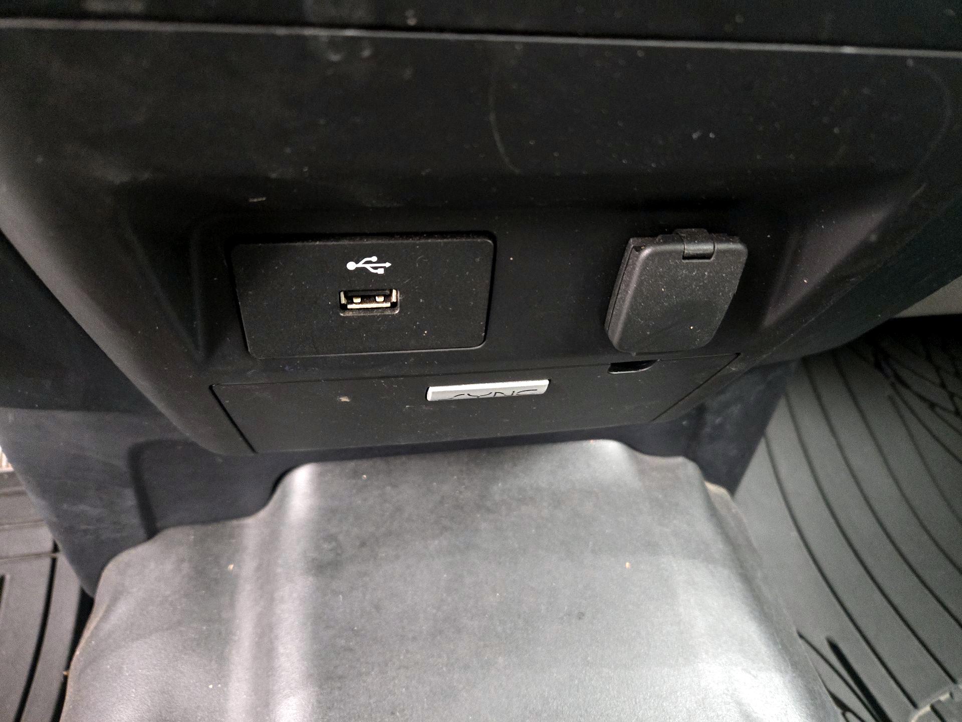 Thumbnail: 2016 Ford F-150 - 17