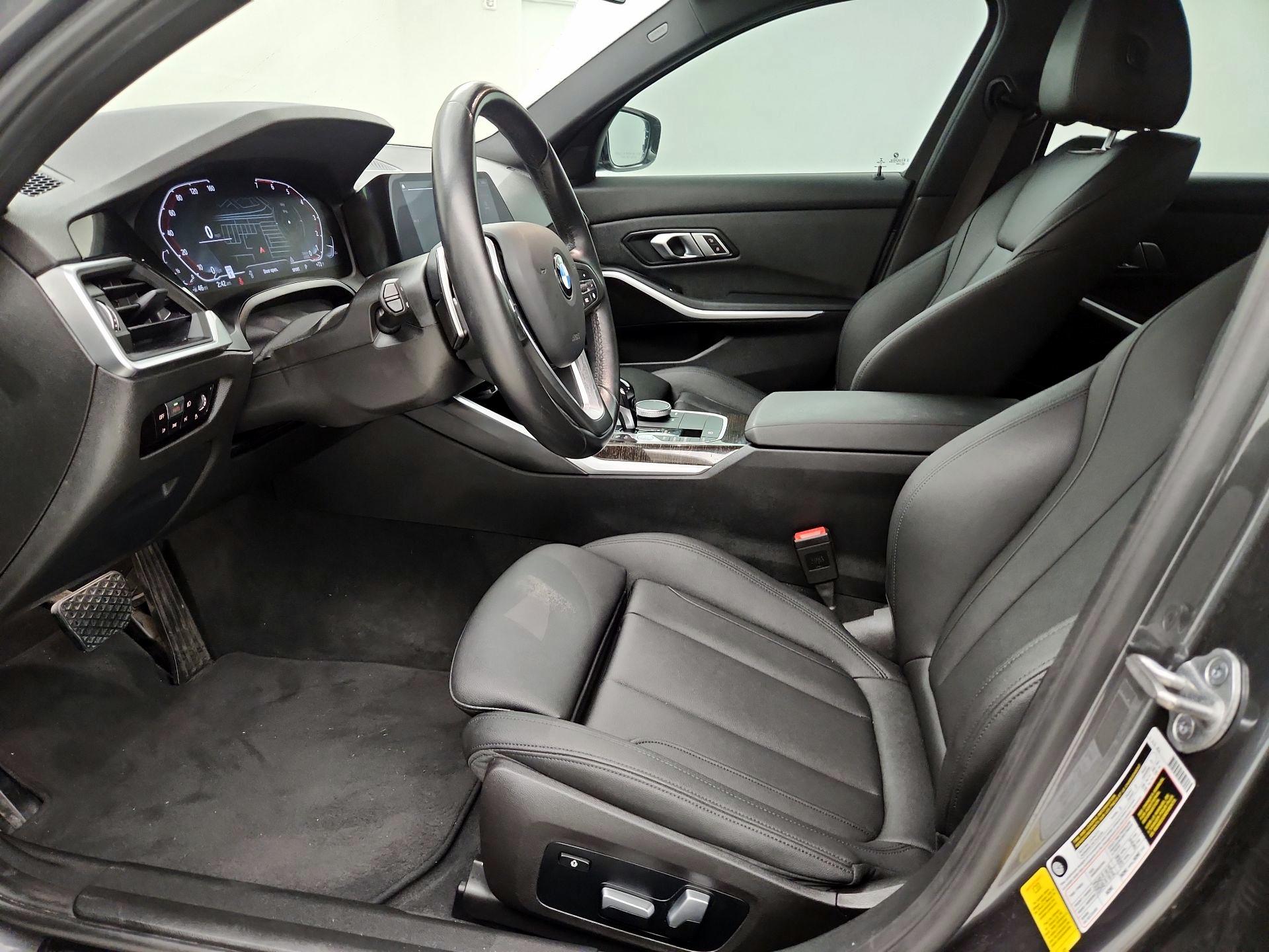 Thumbnail: 2021 BMW 3 Series - 11