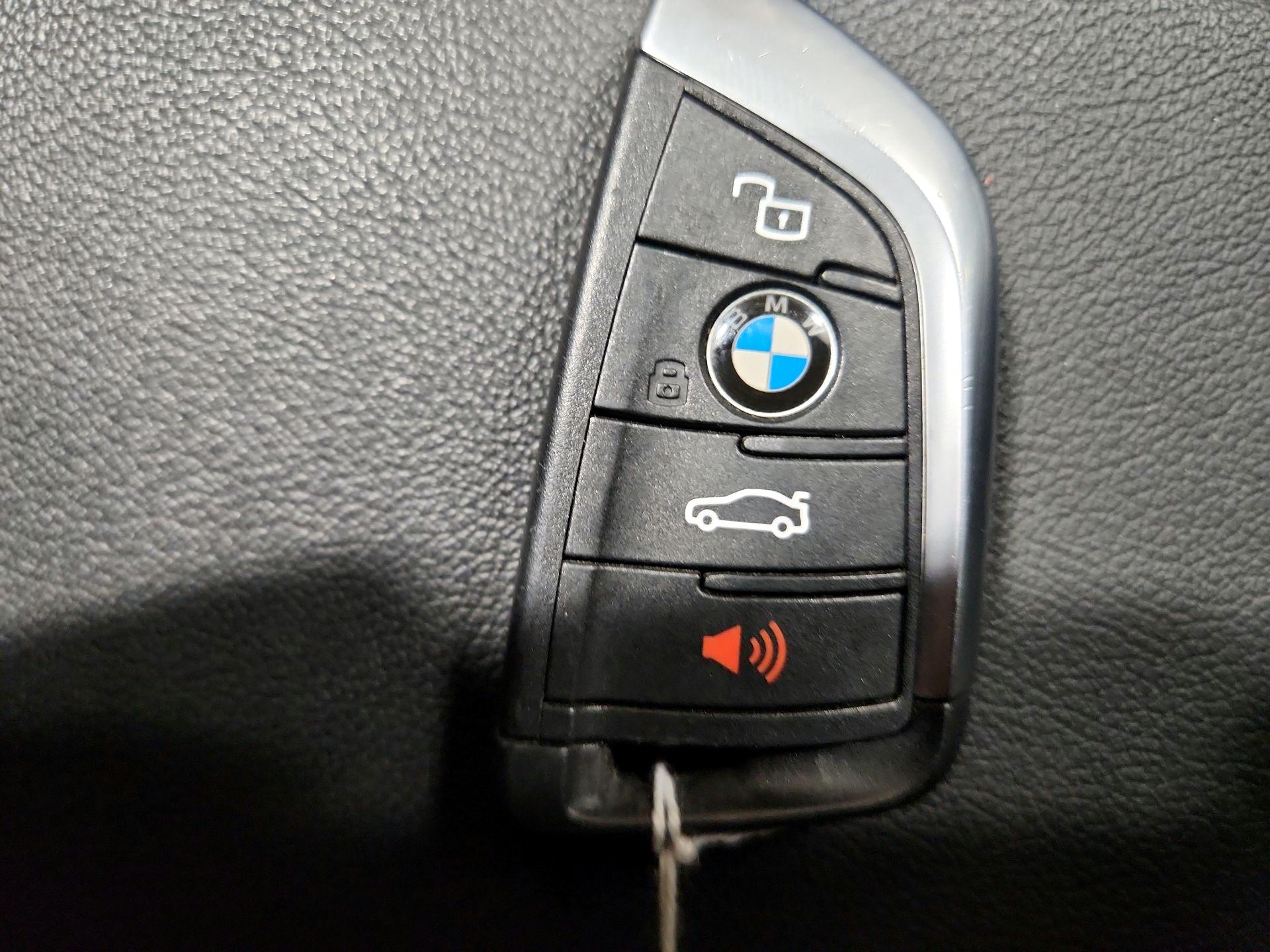 Thumbnail: 2021 BMW 3 Series - 18