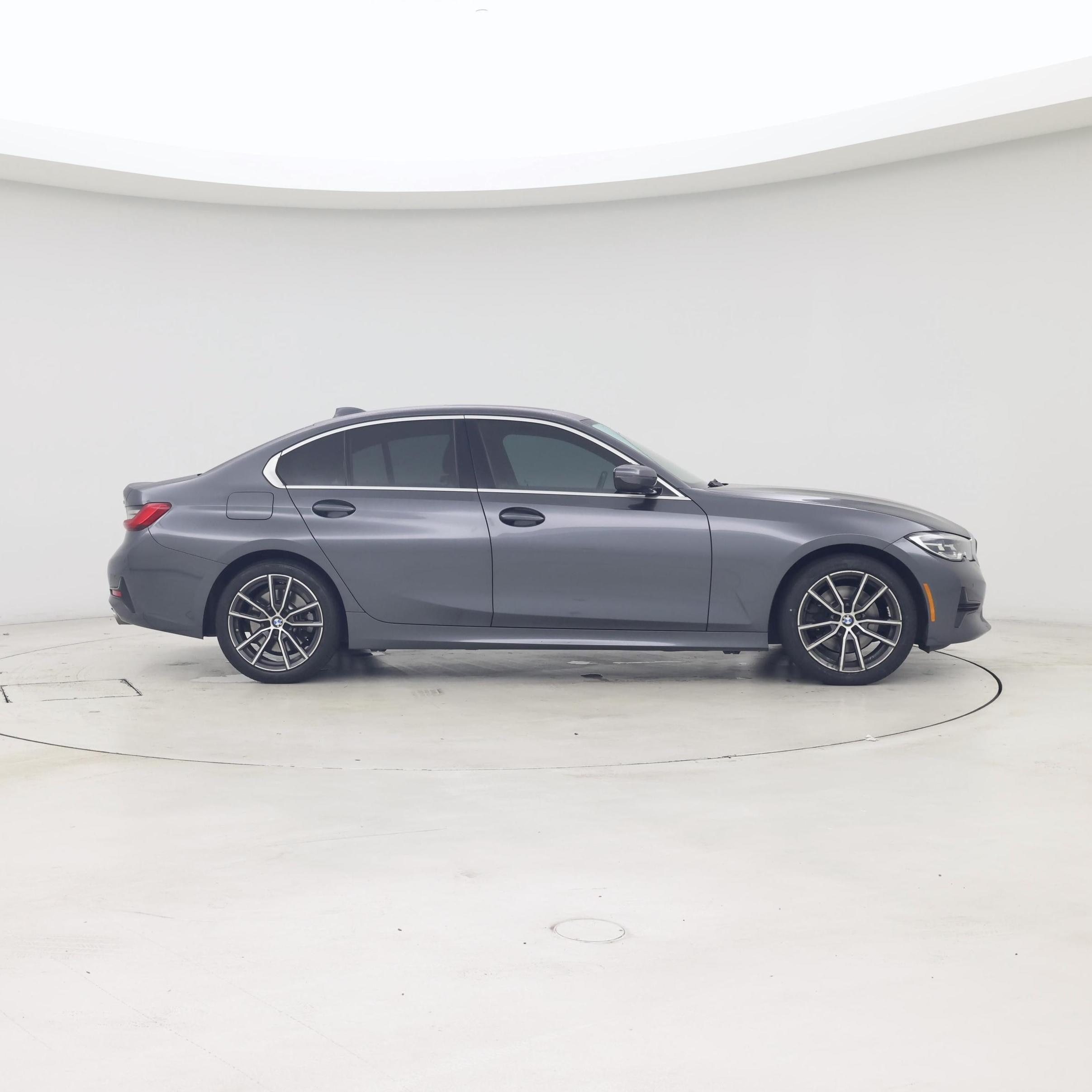 Thumbnail: 2021 BMW 3 Series - 7