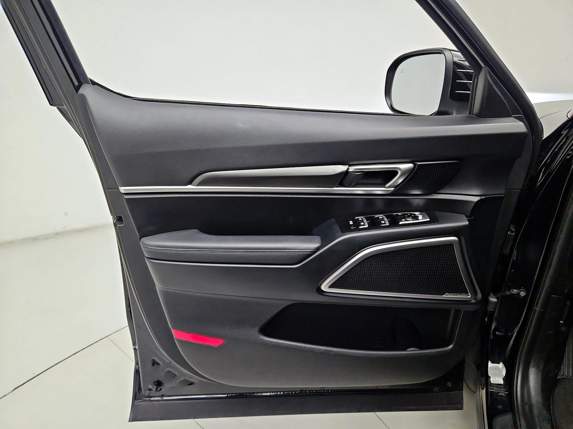 Thumbnail: 2024 Kia Telluride - 12