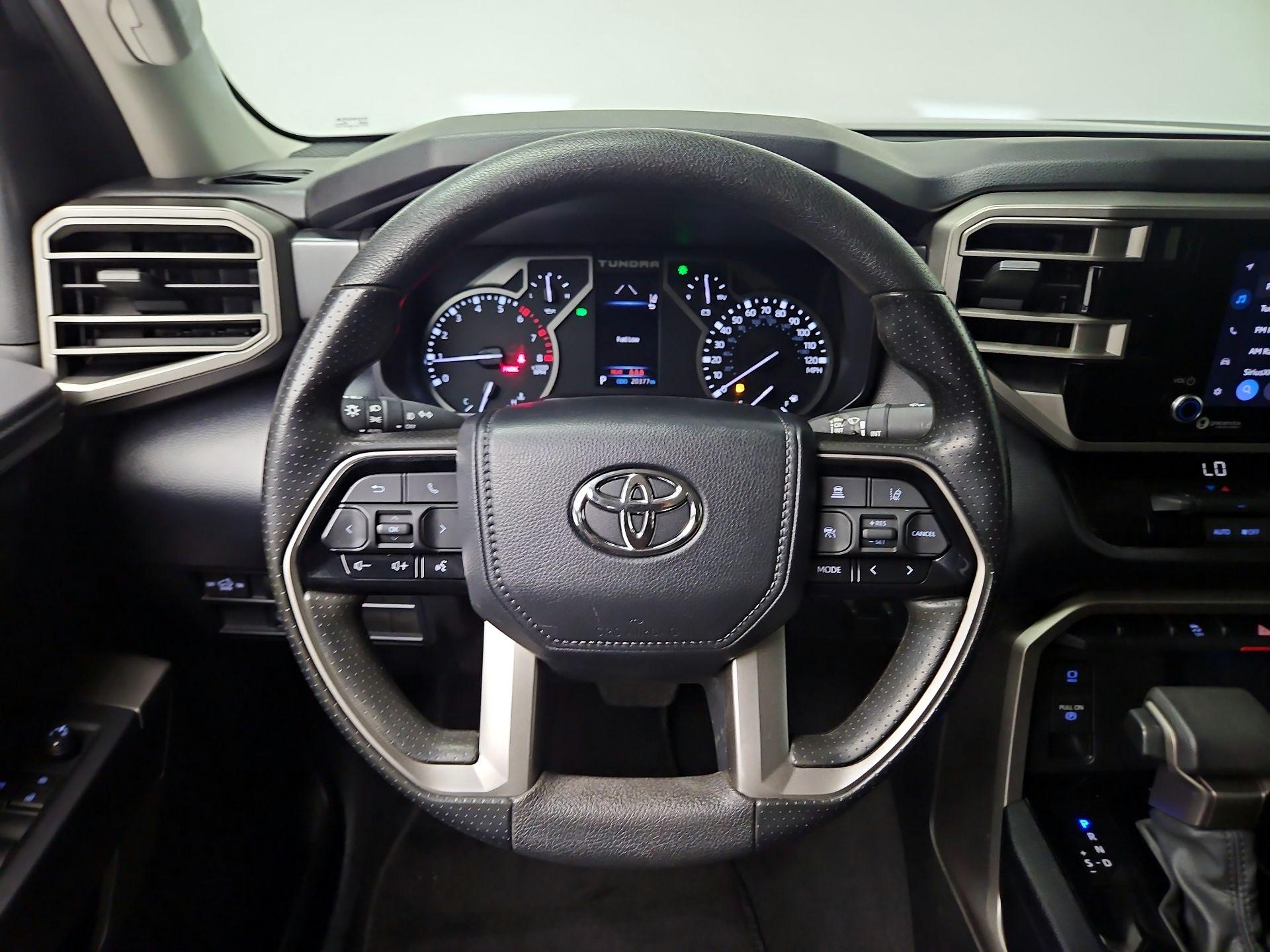 Thumbnail: 2024 Toyota Tundra - 10