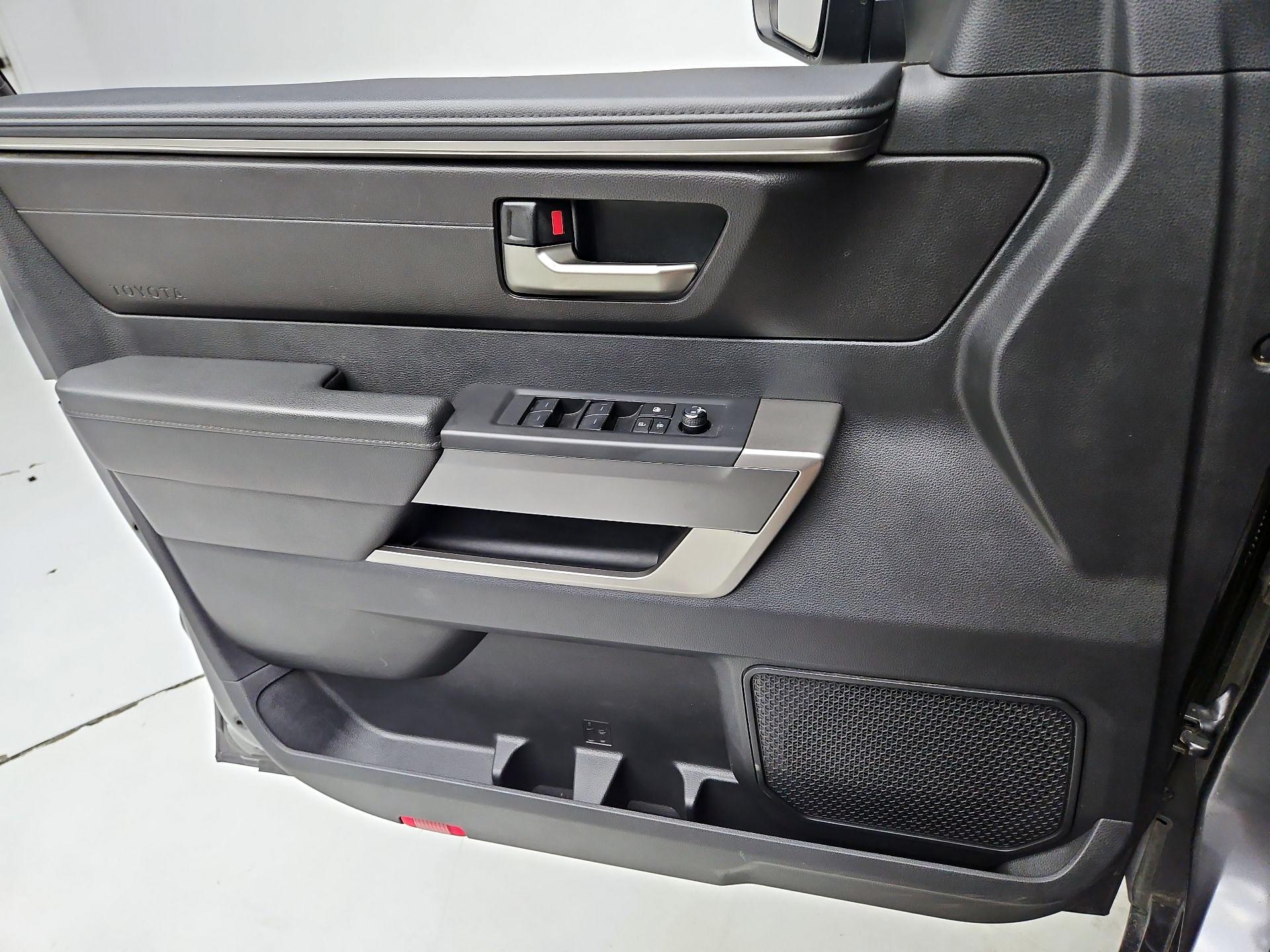 Thumbnail: 2024 Toyota Tundra - 12