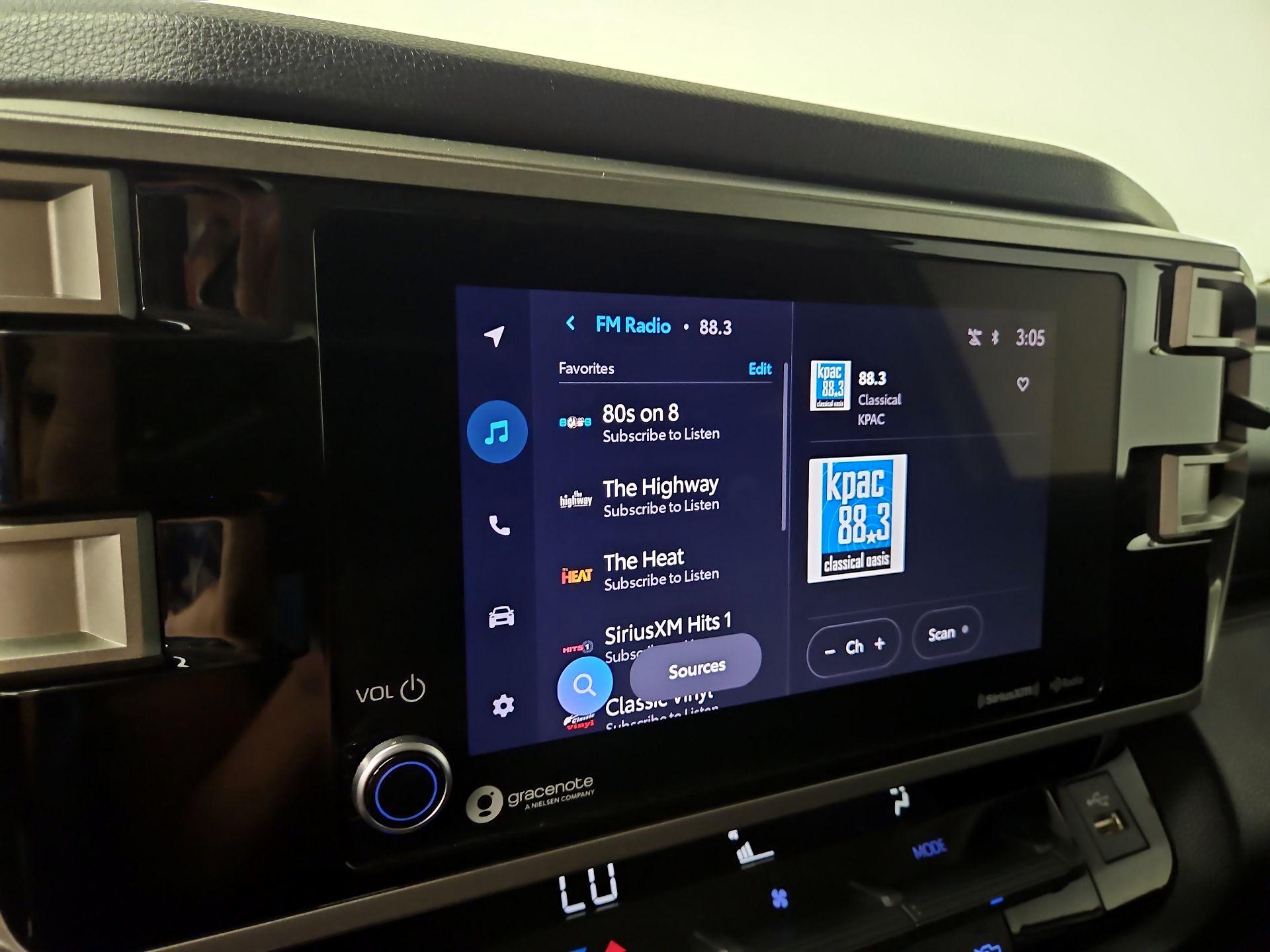 Thumbnail: 2024 Toyota Tundra - 15