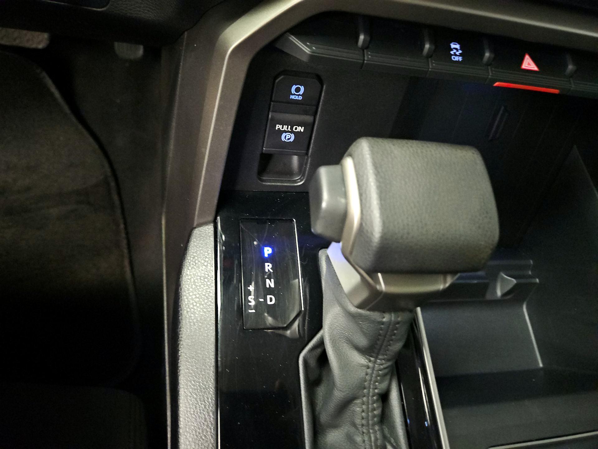 Thumbnail: 2024 Toyota Tundra - 17