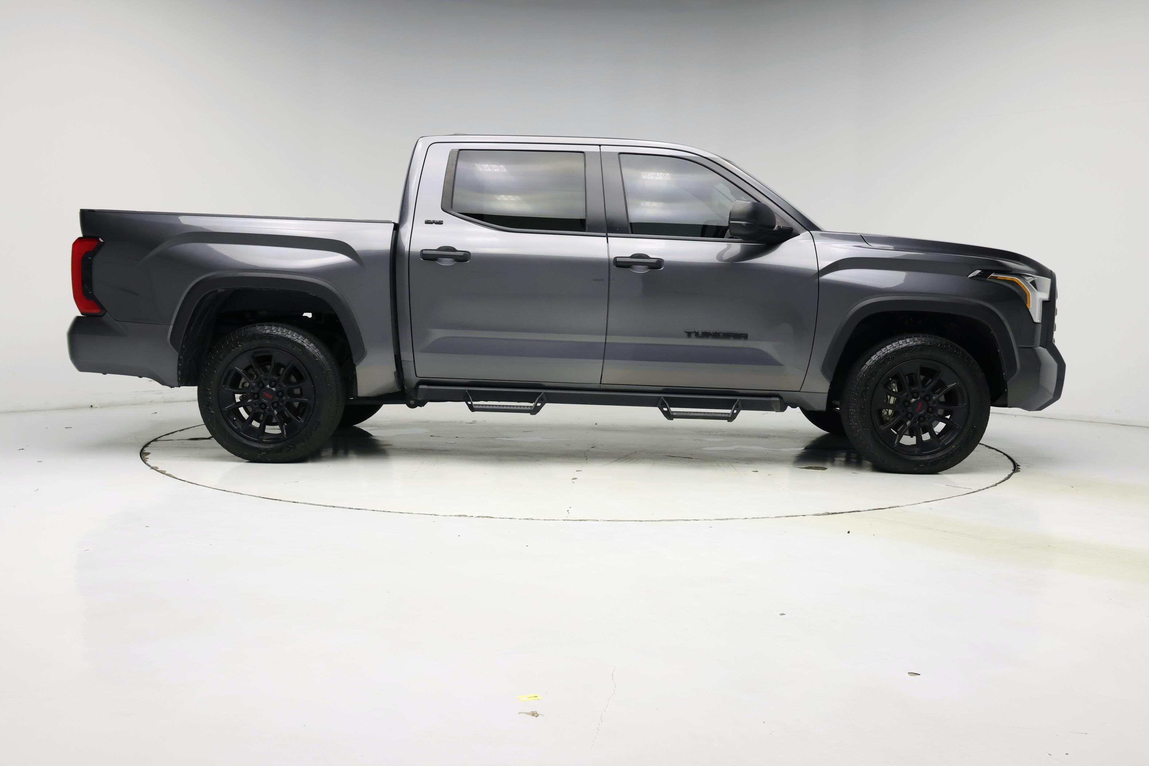 Thumbnail: 2024 Toyota Tundra - 7