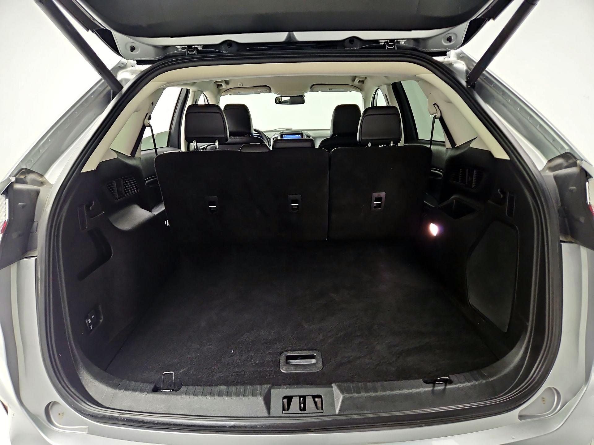 Thumbnail: 2024 Ford Edge - 20