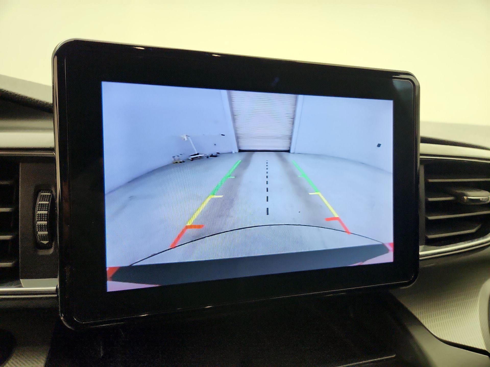 Thumbnail: 2020 Ford Explorer - 14