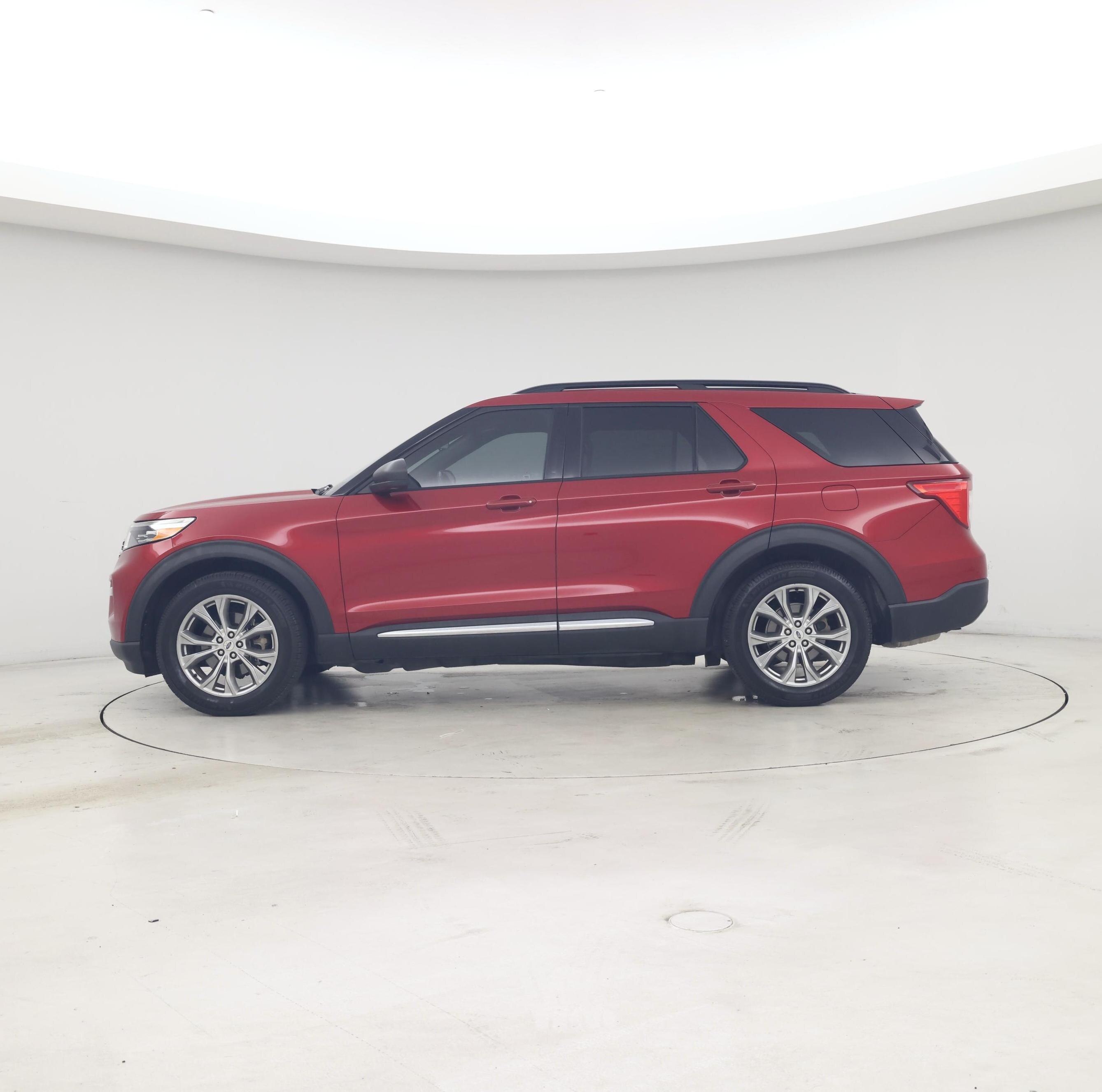Thumbnail: 2020 Ford Explorer - 3