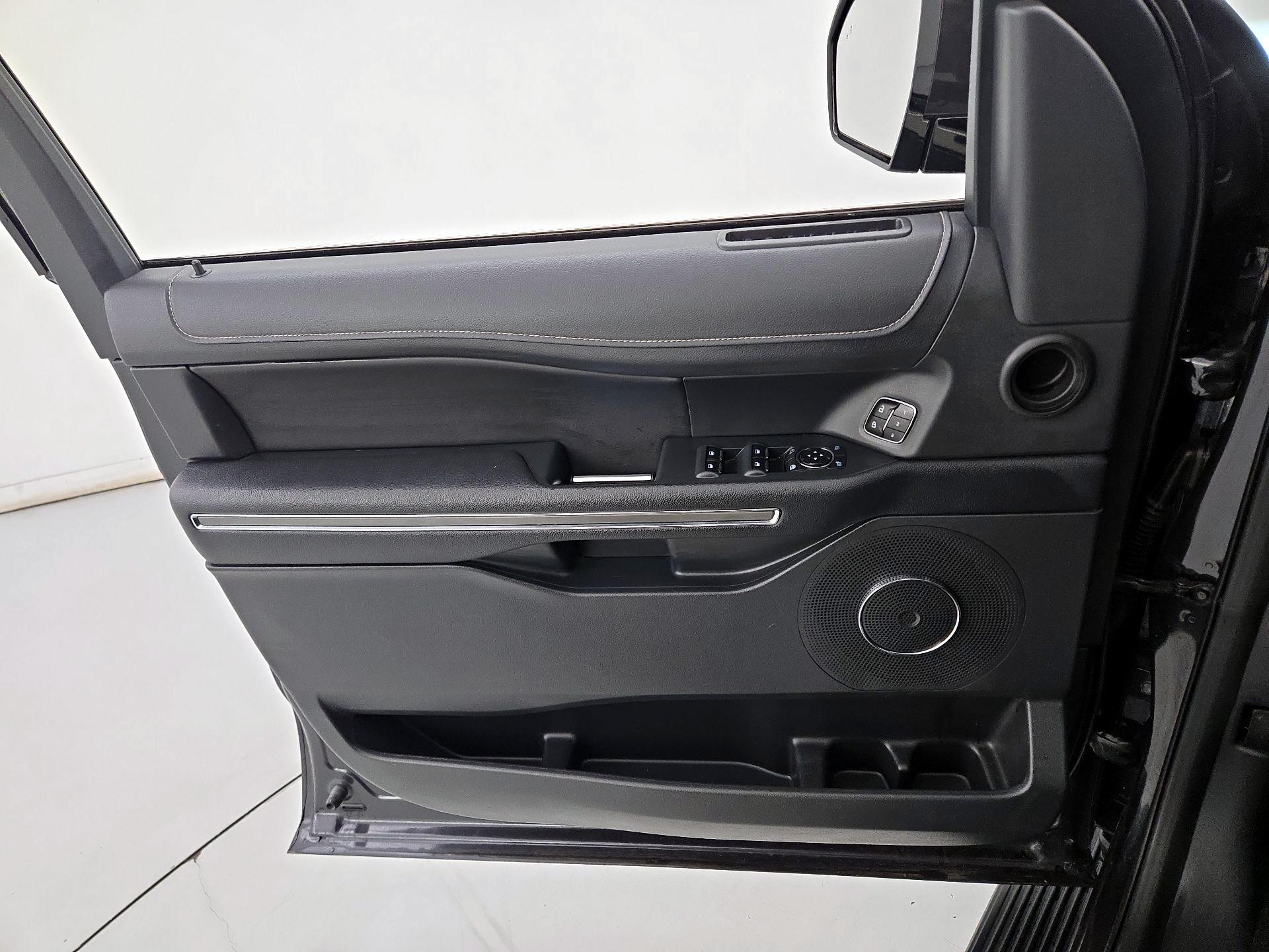 Thumbnail: 2024 Ford Expedition MAX - 12