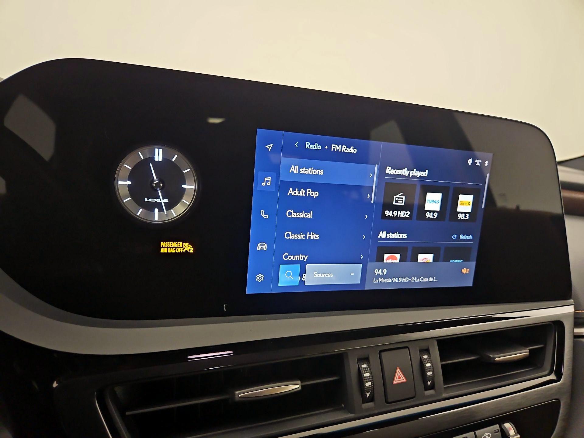 Thumbnail: 2025 Lexus ES - 15