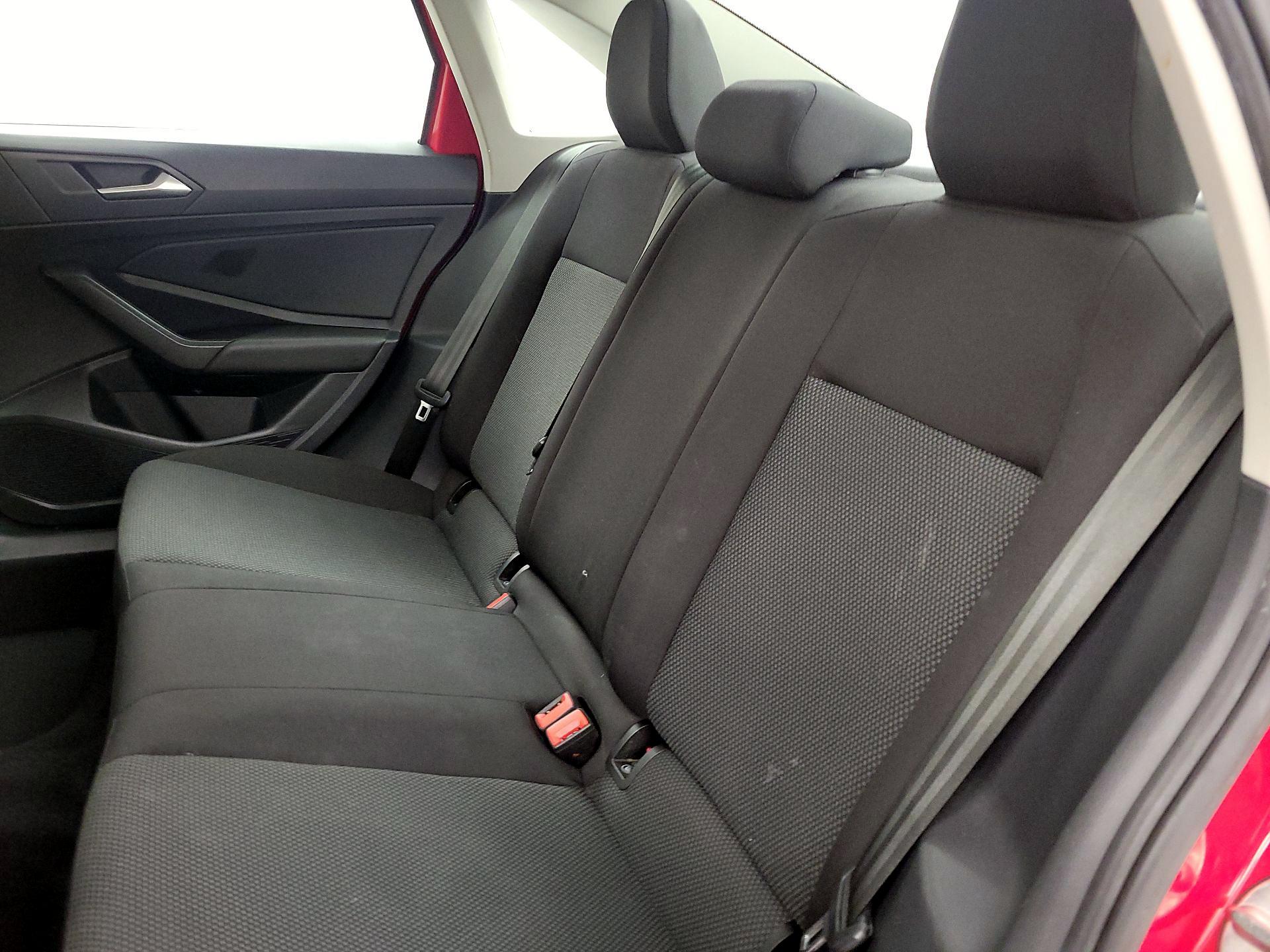 Thumbnail: 2021 Volkswagen Jetta - 19