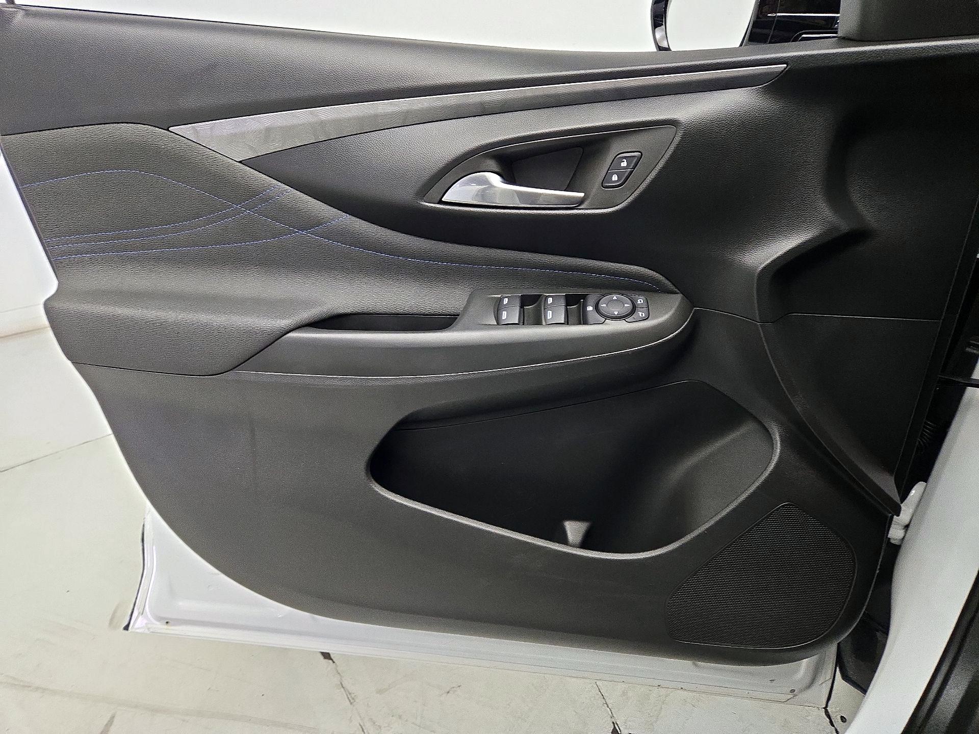 Thumbnail: 2025 Buick Envista - 12