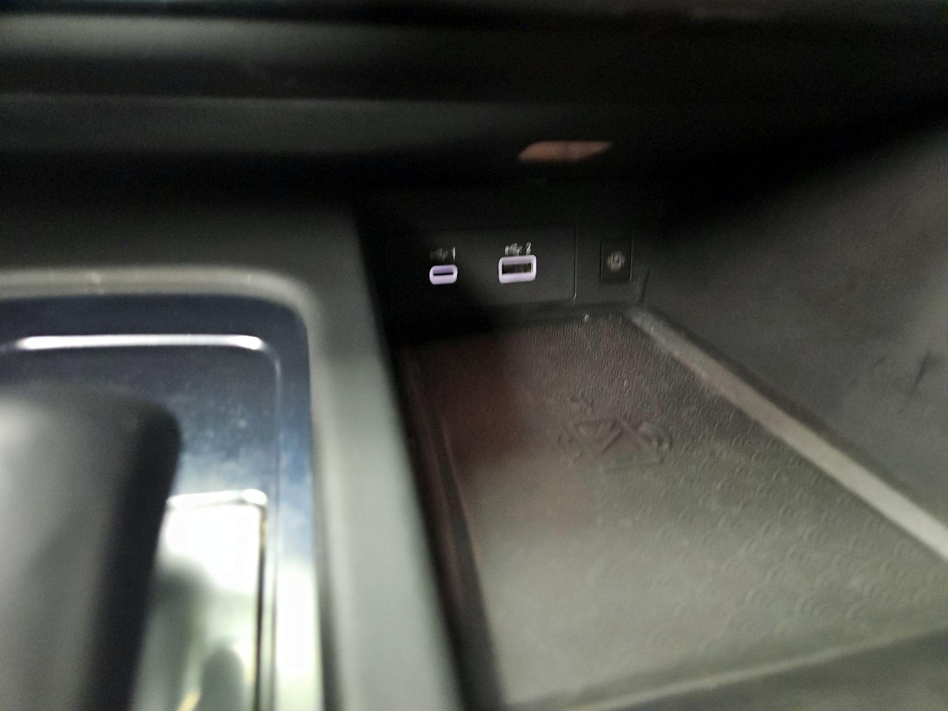 Thumbnail: 2023 INFINITI QX60 - 19