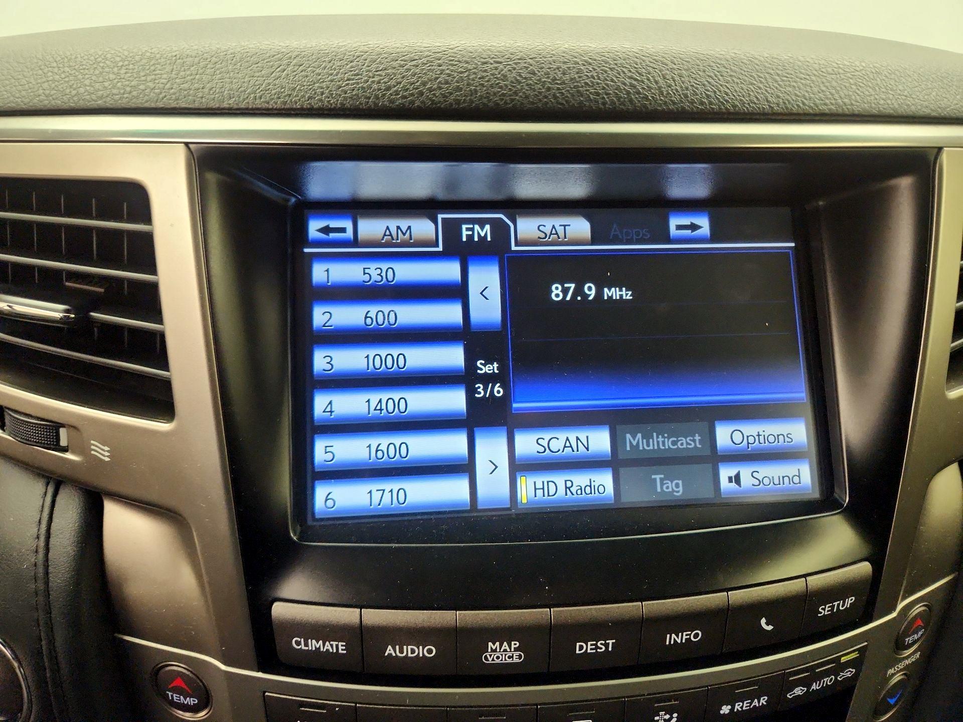 Thumbnail: 2014 Lexus LX - 16