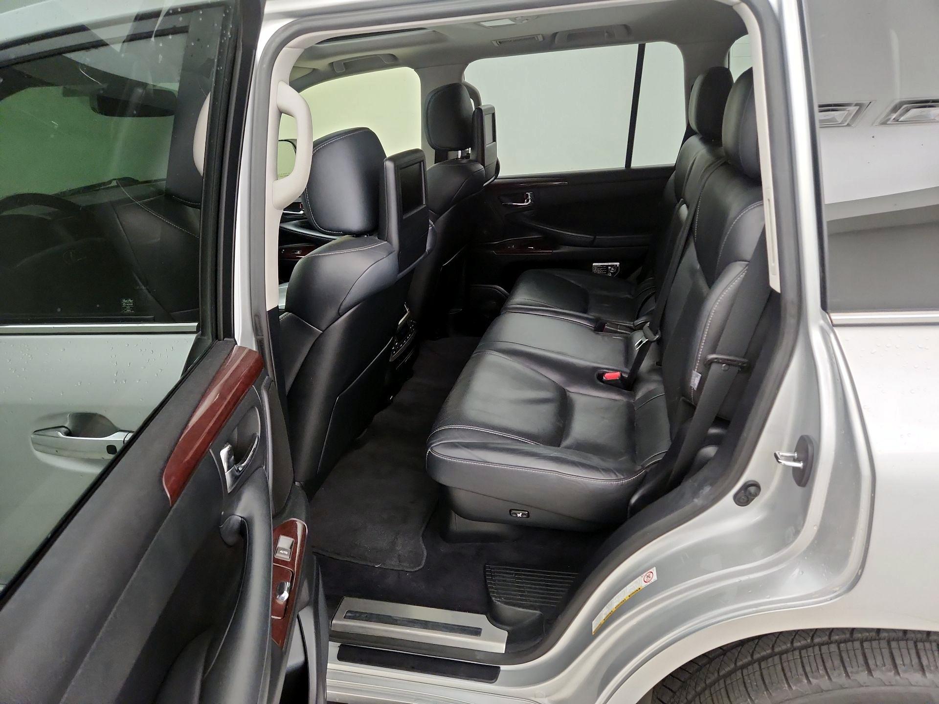 Thumbnail: 2014 Lexus LX - 20