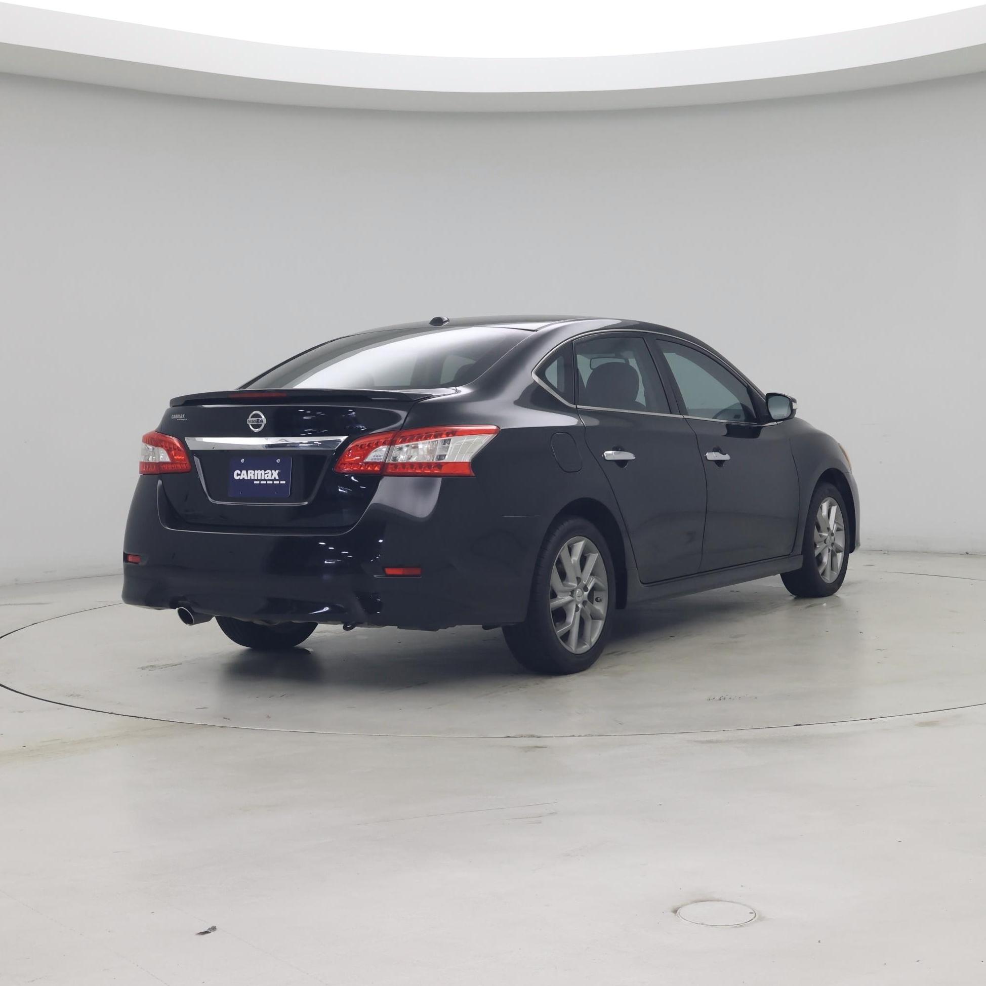Thumbnail: 2015 Nissan Sentra - 8