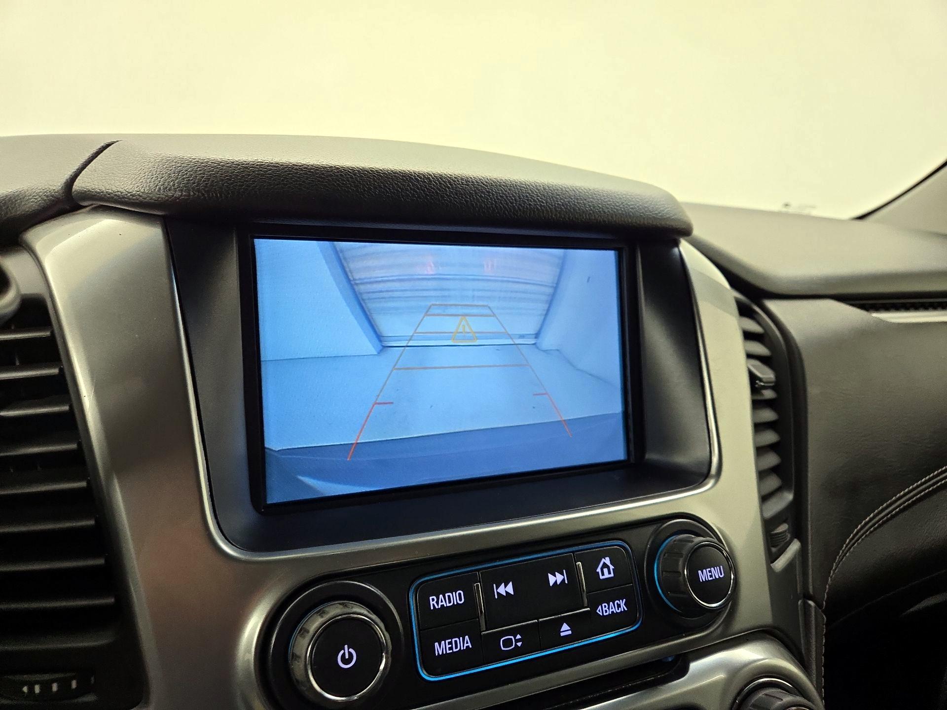 Thumbnail: 2020 Chevrolet Tahoe - 15